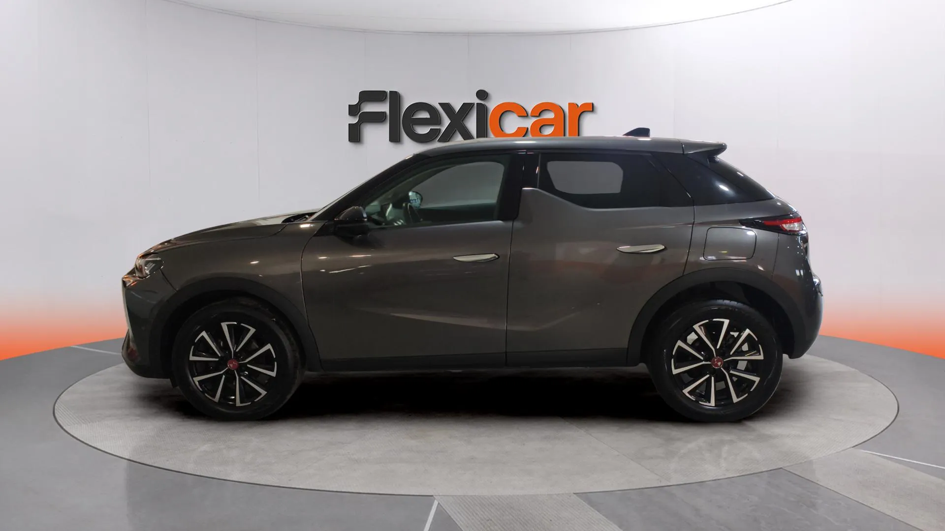 DS DS 3 Crossback PureTech Performance Line - foto 4