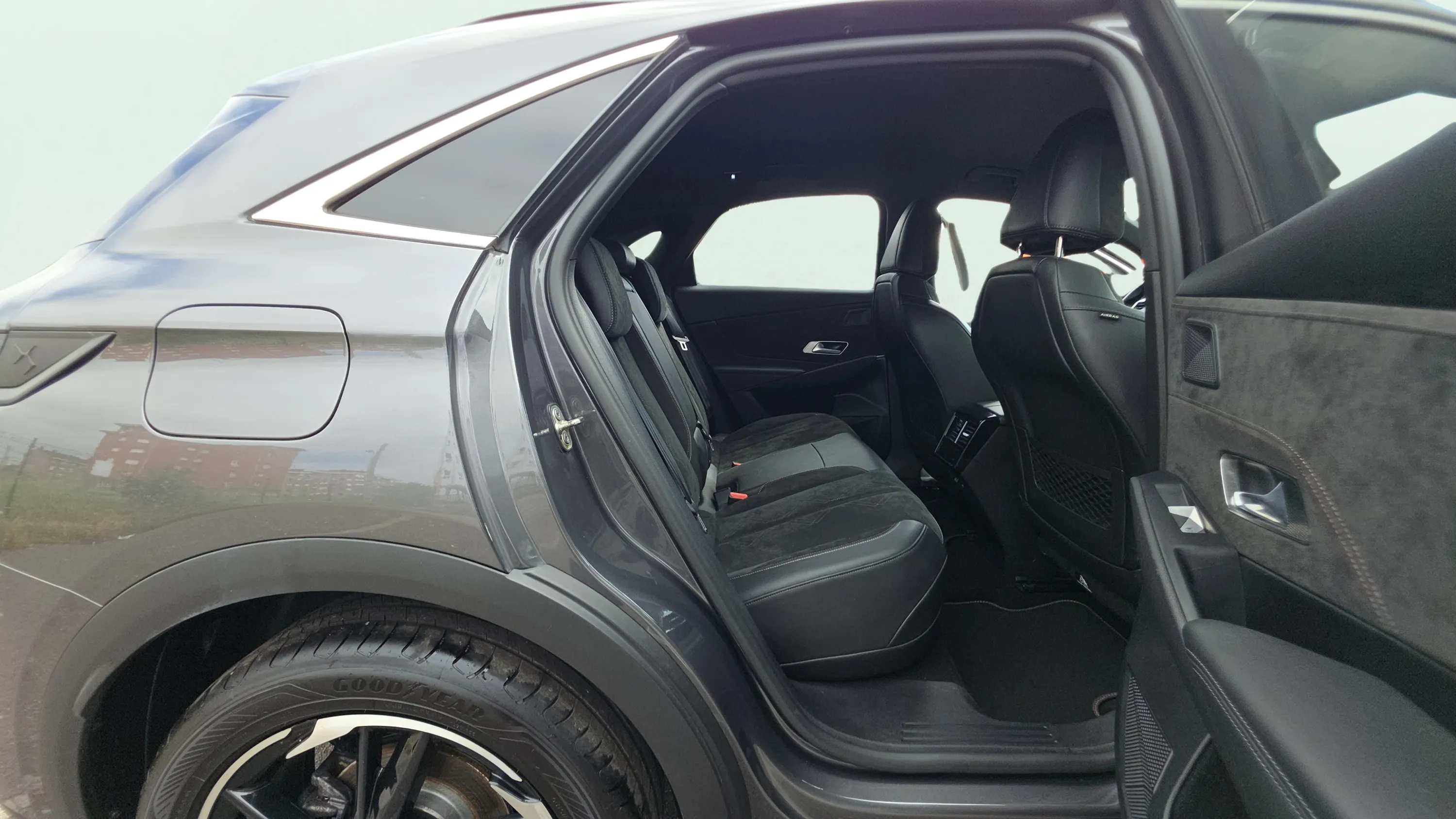 DS DS 7 Crossback 1.6 E-Tense 225 Performance Line - foto 16