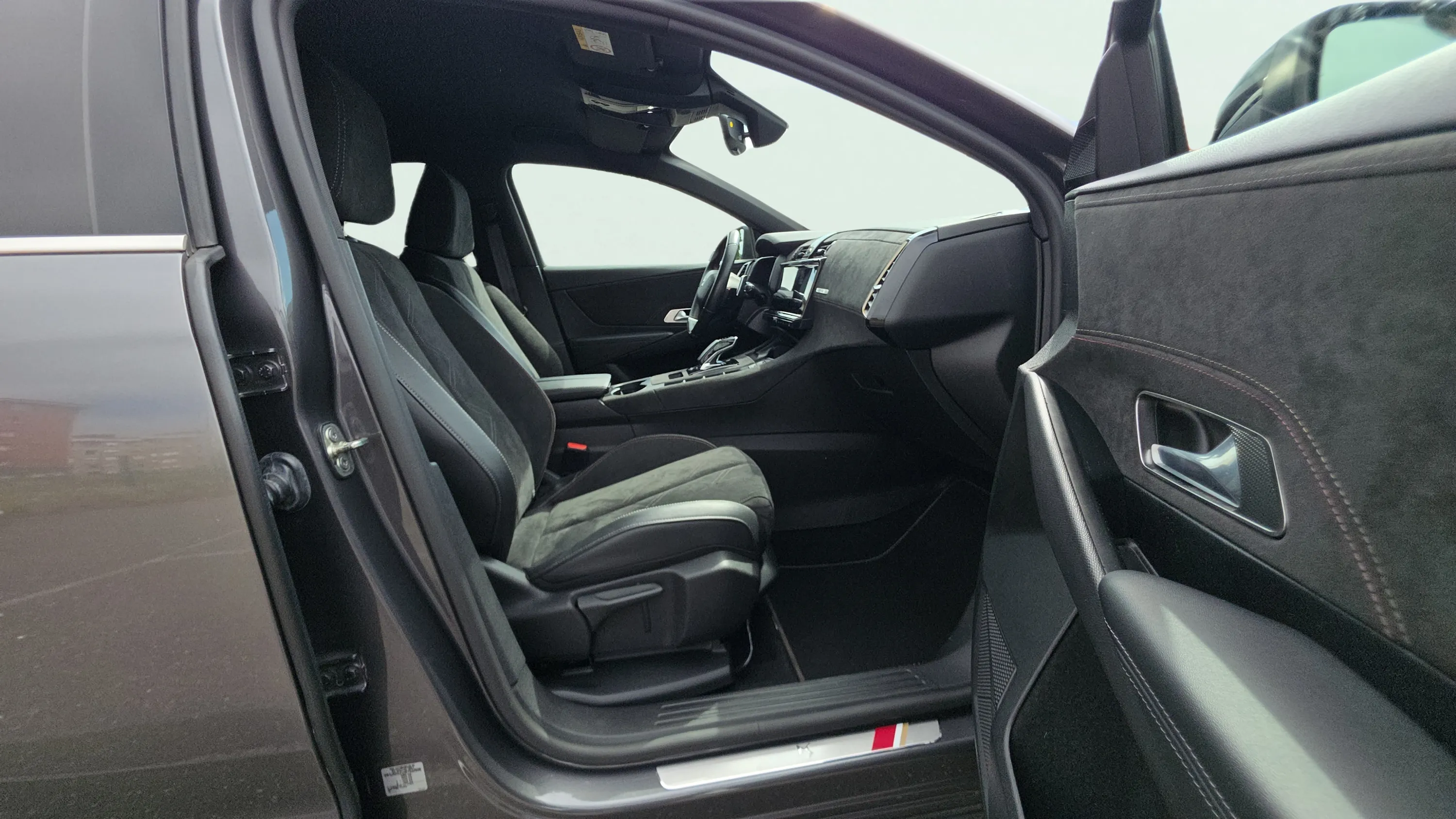DS DS 7 Crossback 1.6 E-Tense 225 Performance Line - foto 15
