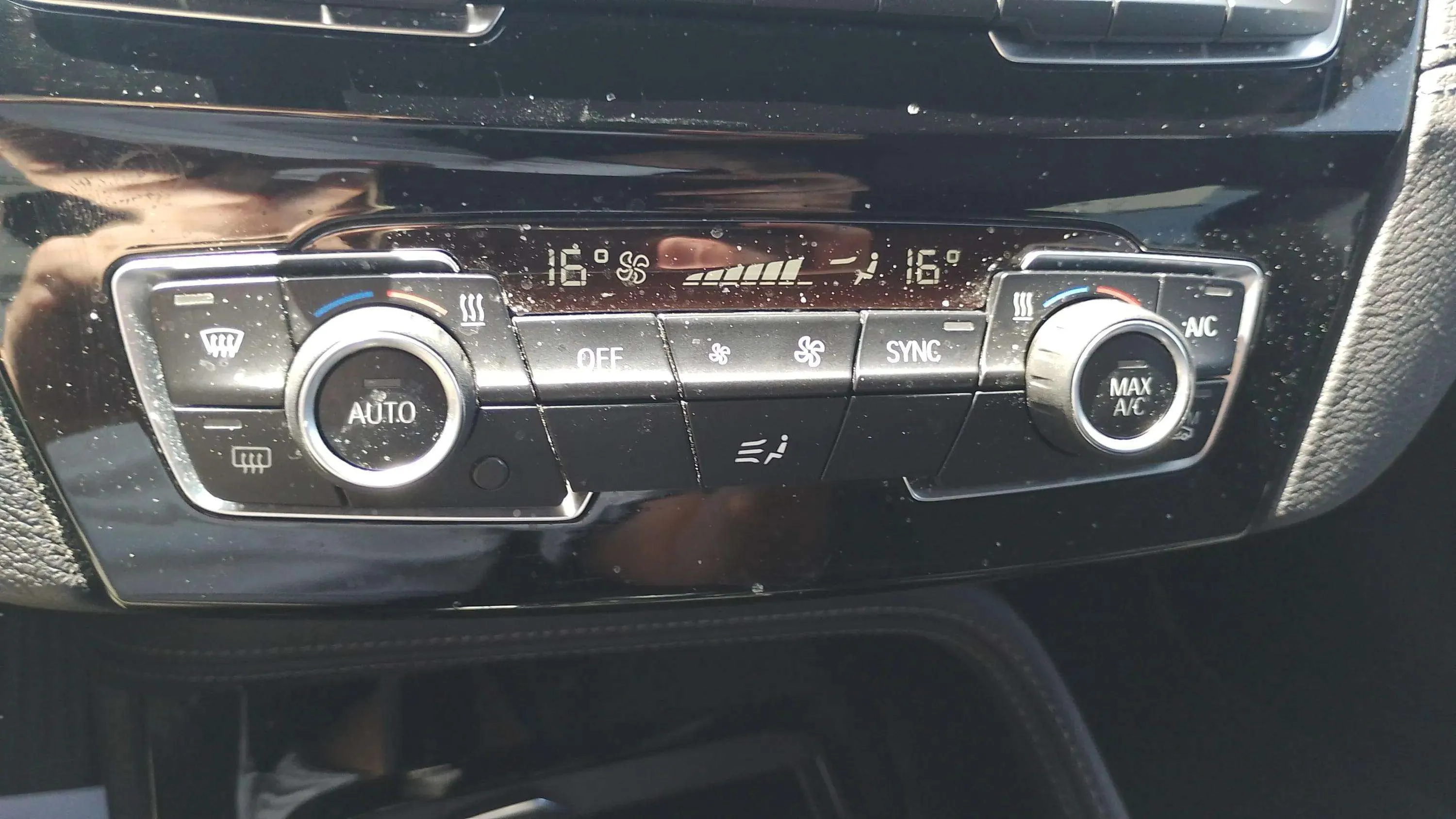 BMW X2 xDrive25e - foto 17
