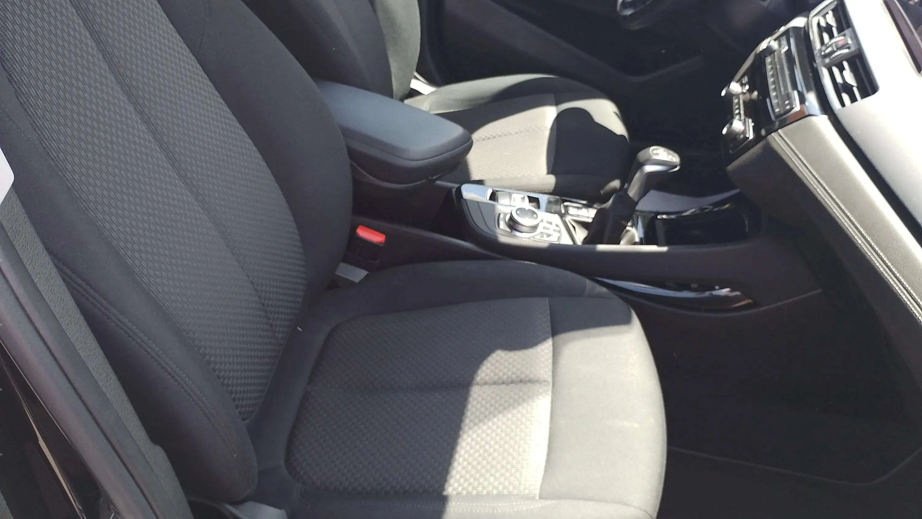 BMW X2 xDrive25e - foto 12