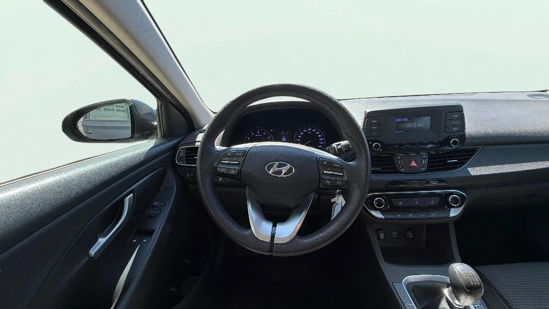Hyundai i30 1.5 DPI Essence - foto 10