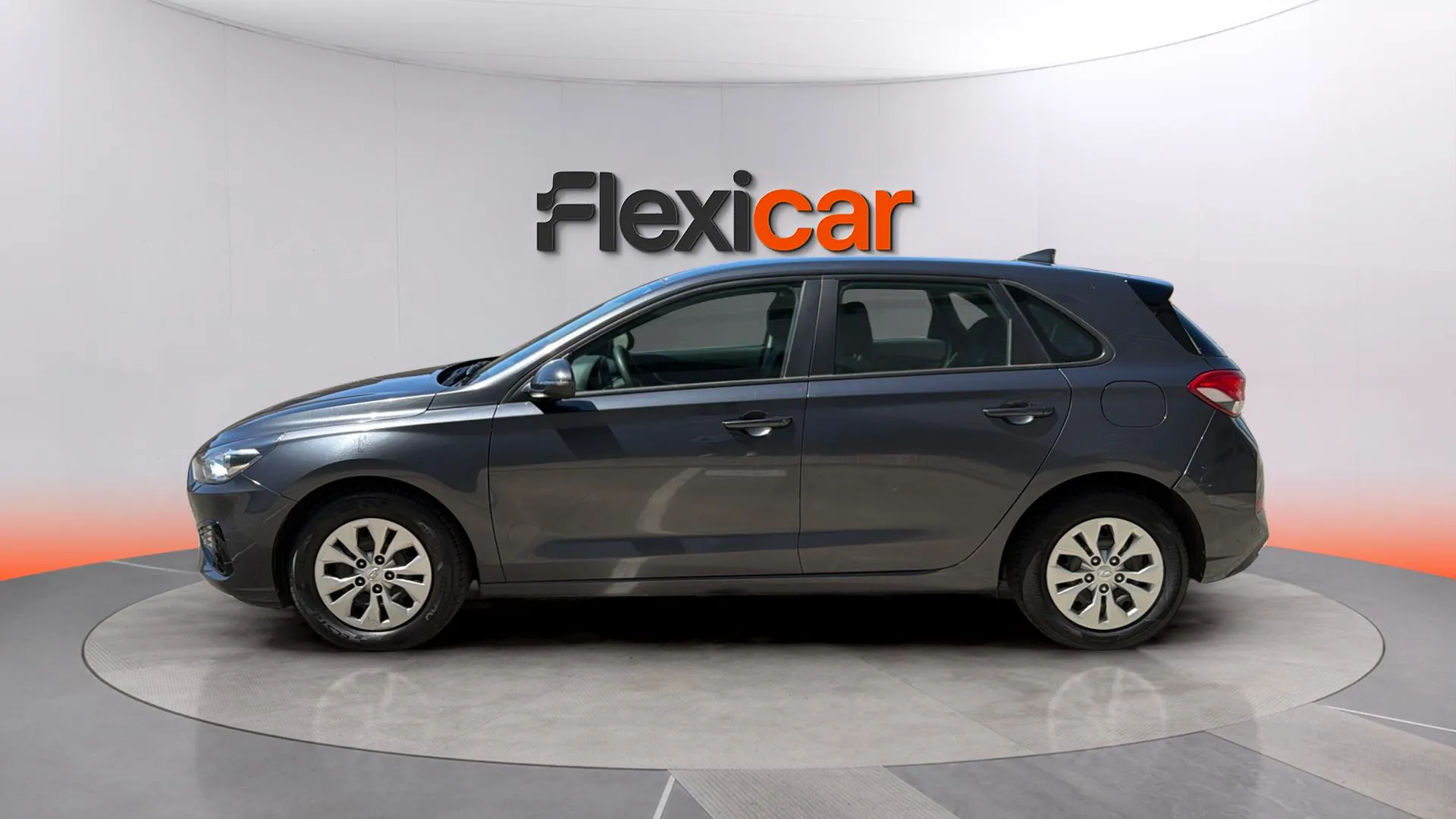 Hyundai i30 1.5 DPI Essence - foto 4