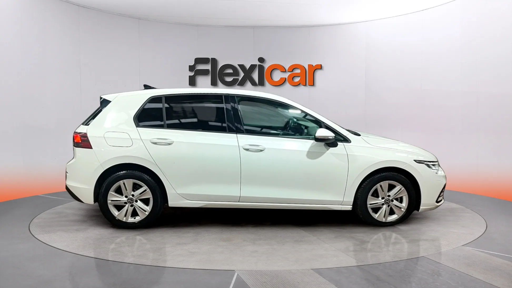 Volkswagen Golf 2.0 TDI - foto 5