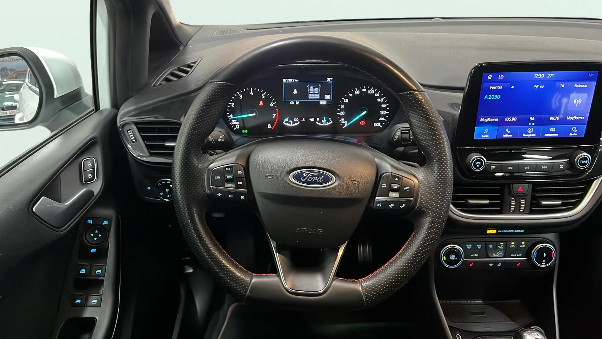 Ford Fiesta 1.0 EcoBoost MHEV ST-Line - foto 17
