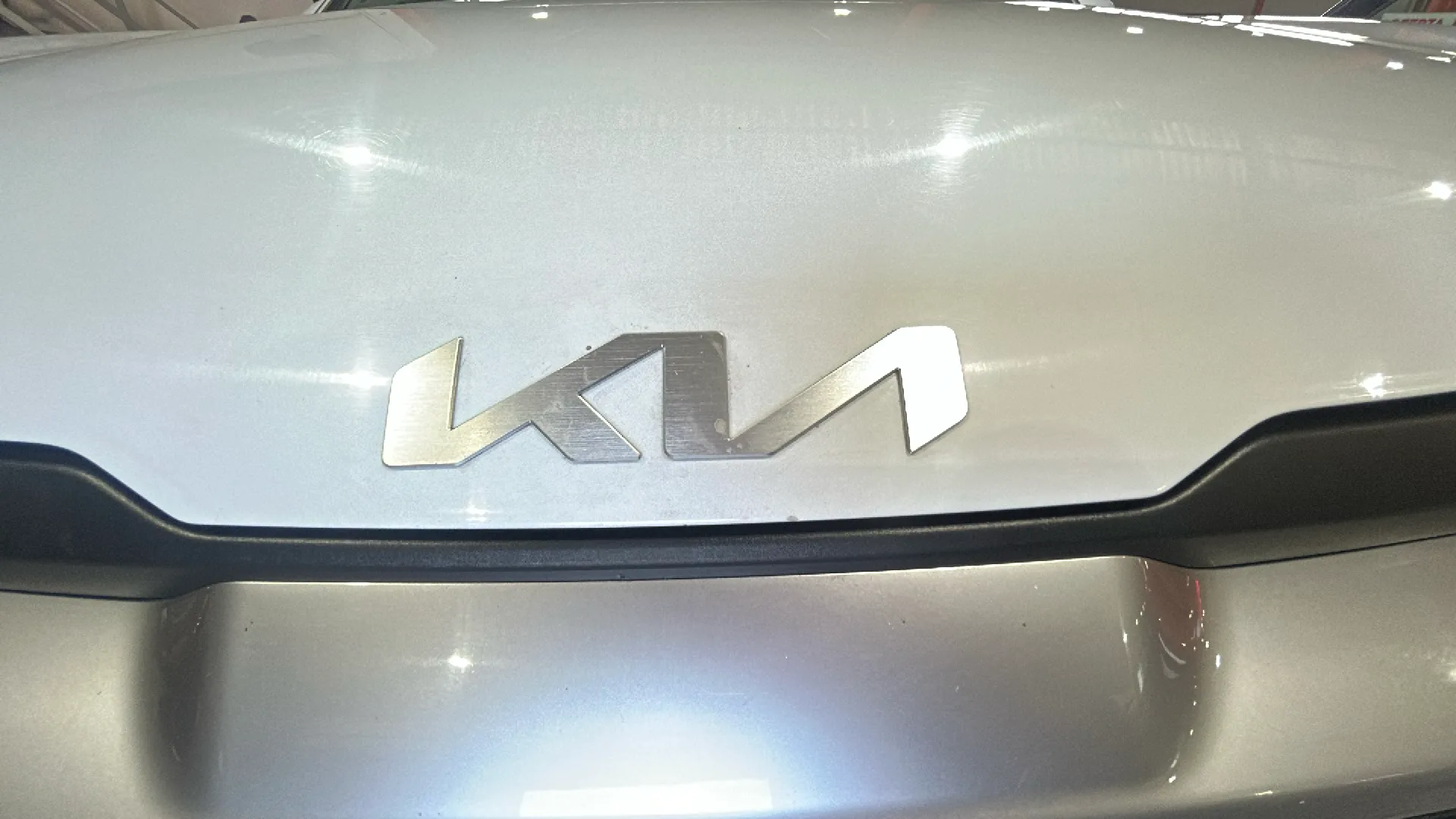 Kia Sportage 1.6 CRDi MHEV Business 4x2 - foto 21