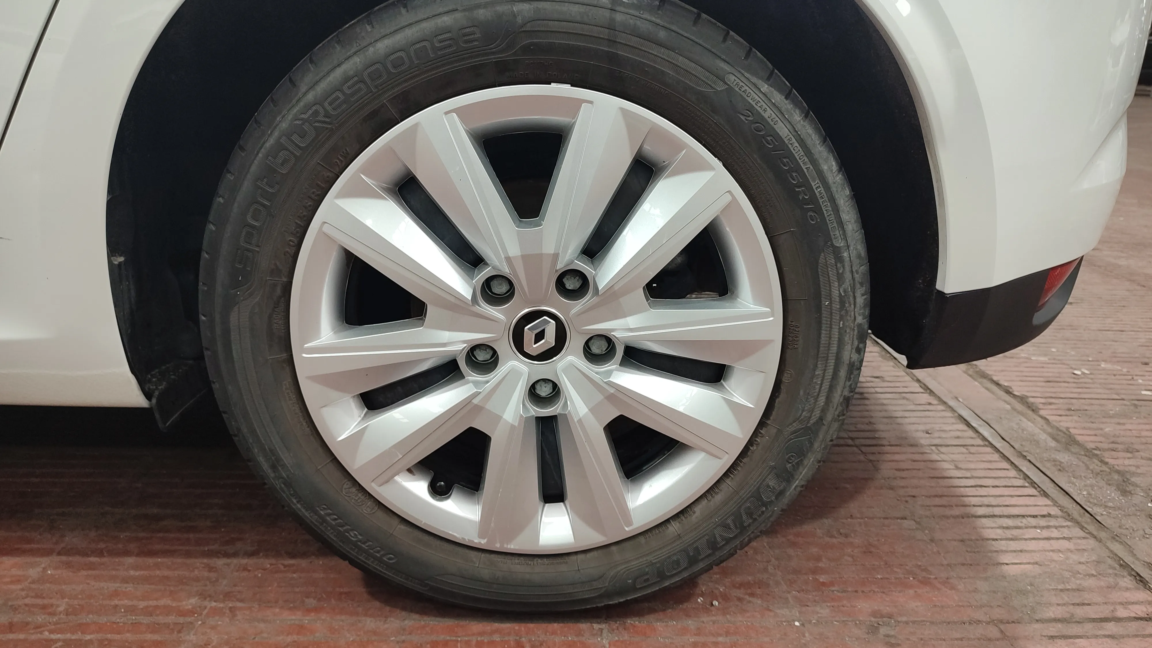 Renault Mégane Equilibre Blue dCi - foto 30