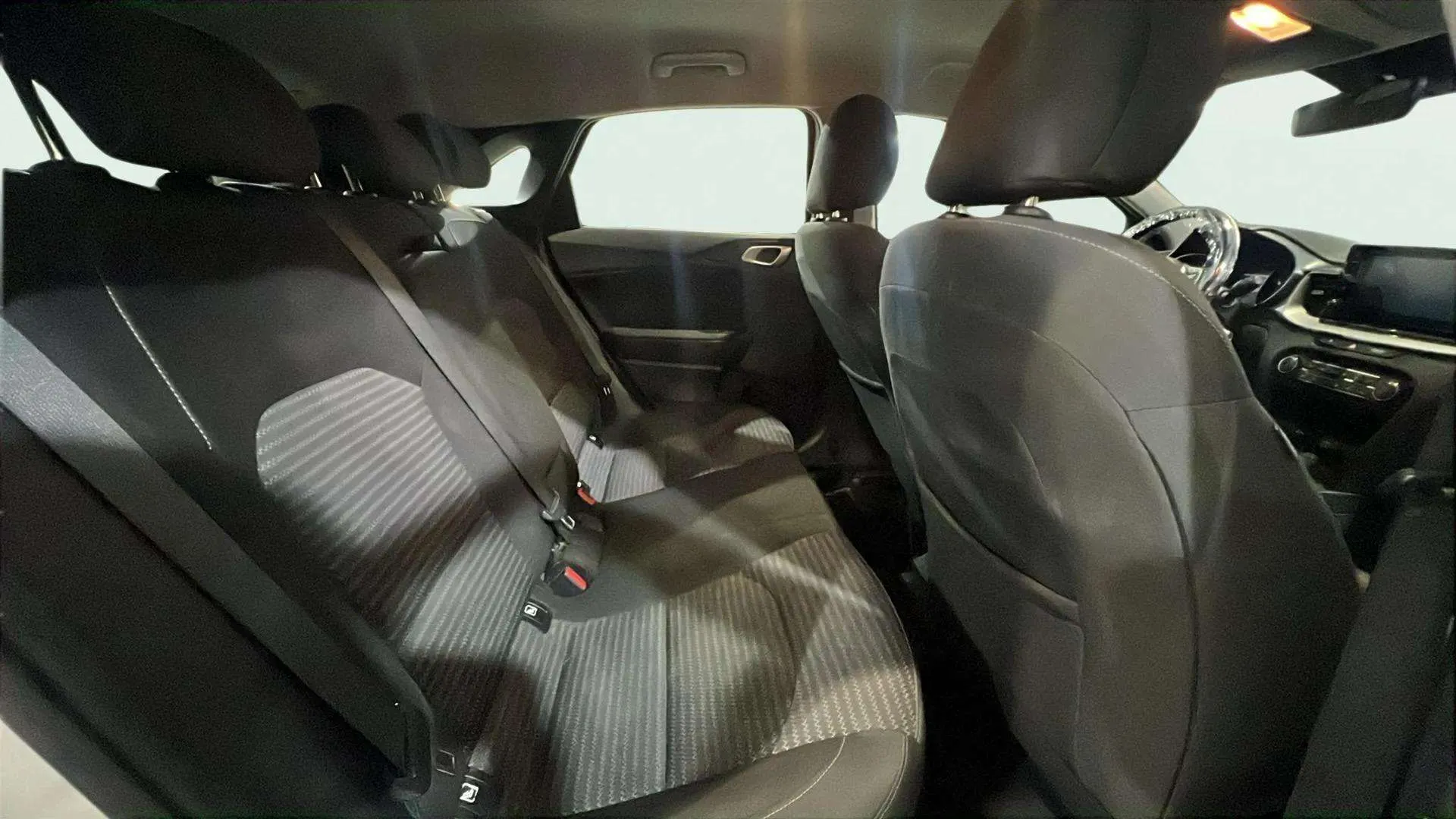 Kia Ceed 1.6 MHEV iMT Drive - foto 14