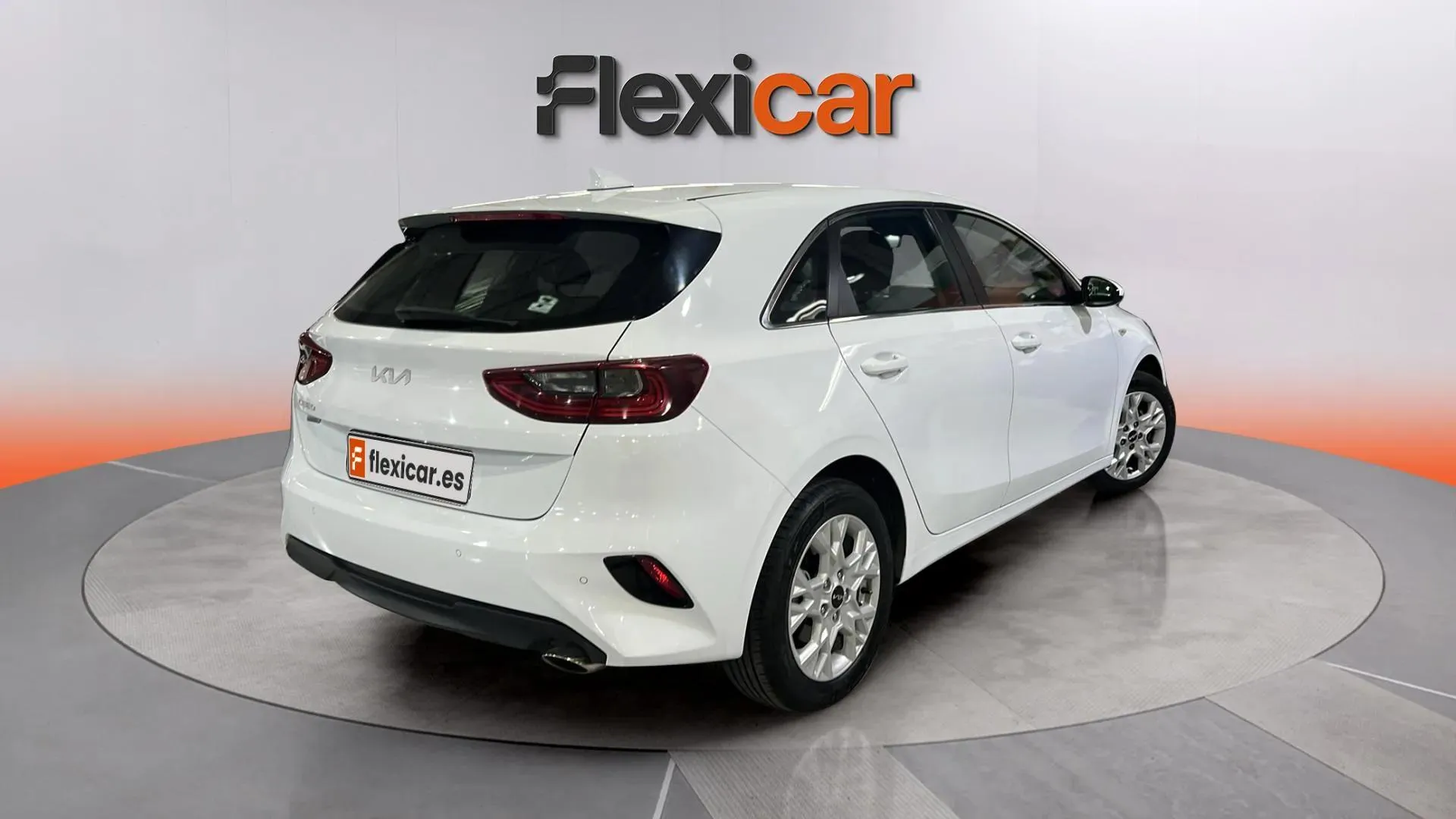 Kia Ceed 1.6 MHEV iMT Drive - foto 7