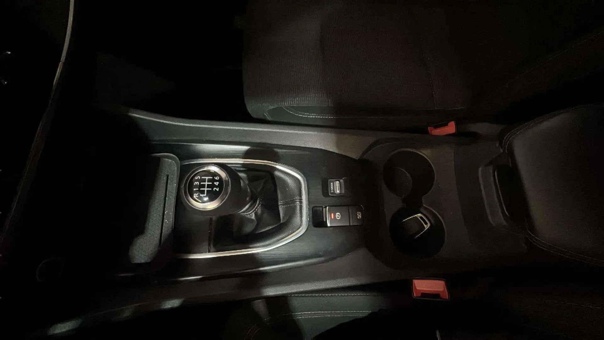 Nissan Qashqai DIG-T mHEV 4x2 Acenta - foto 15