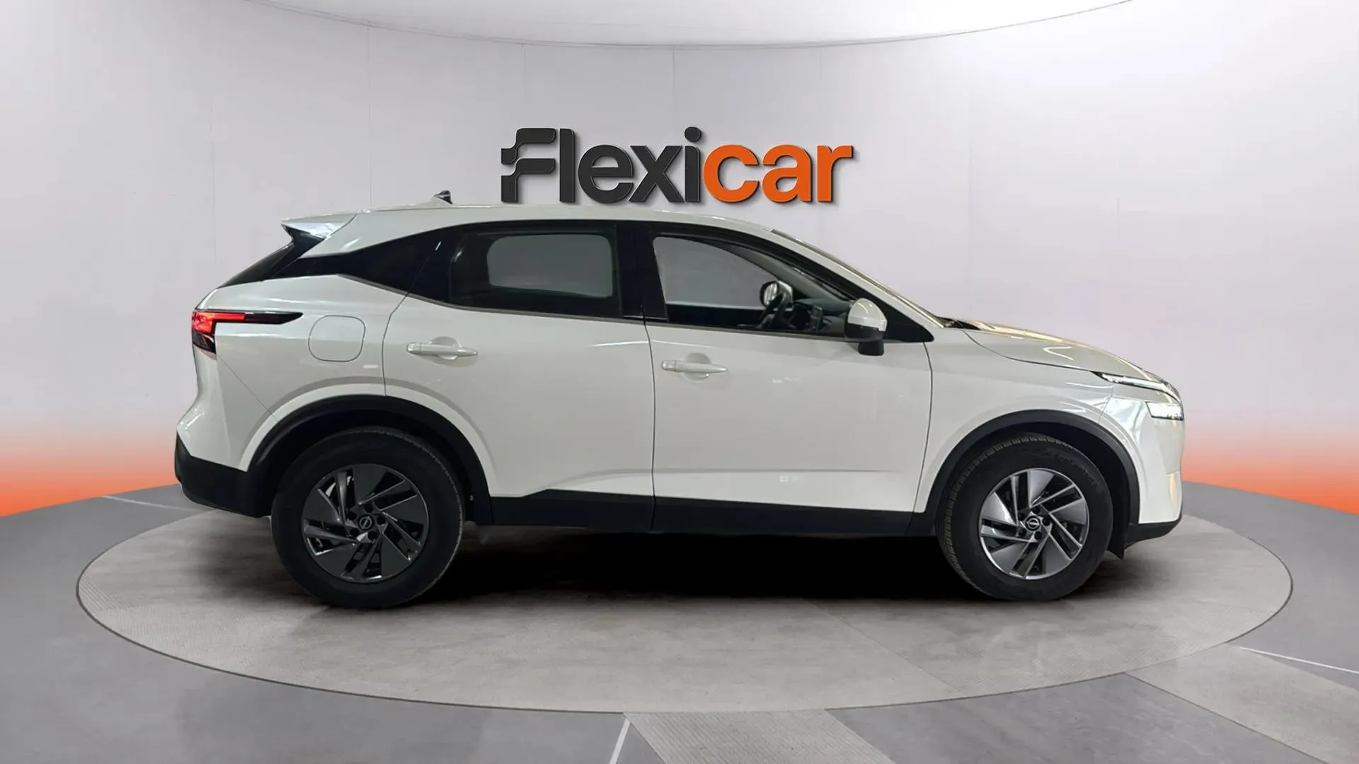 Nissan Qashqai DIG-T mHEV 4x2 Acenta - foto 2