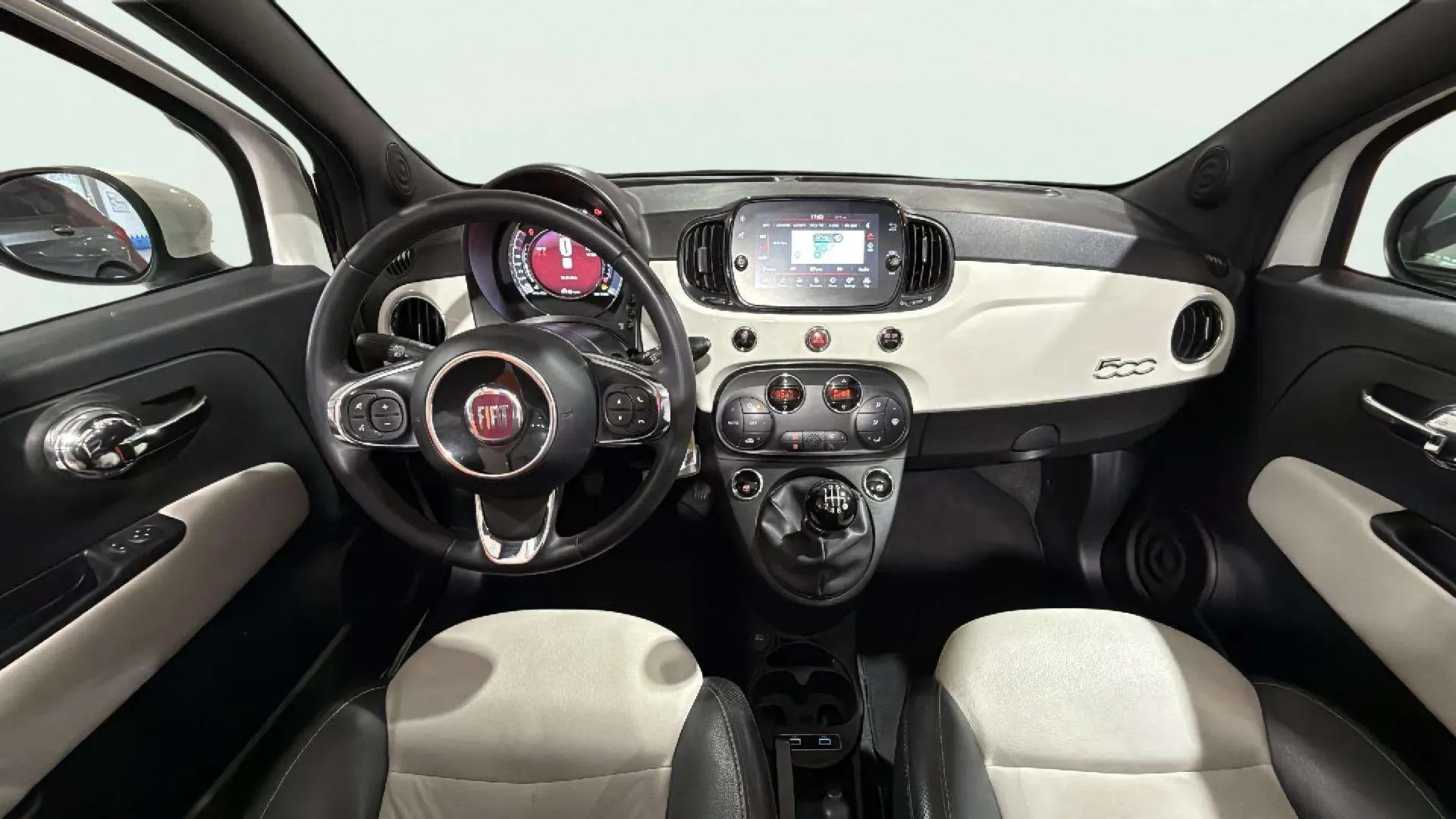 Fiat 500 Club 1.0 Hybrid - foto 11