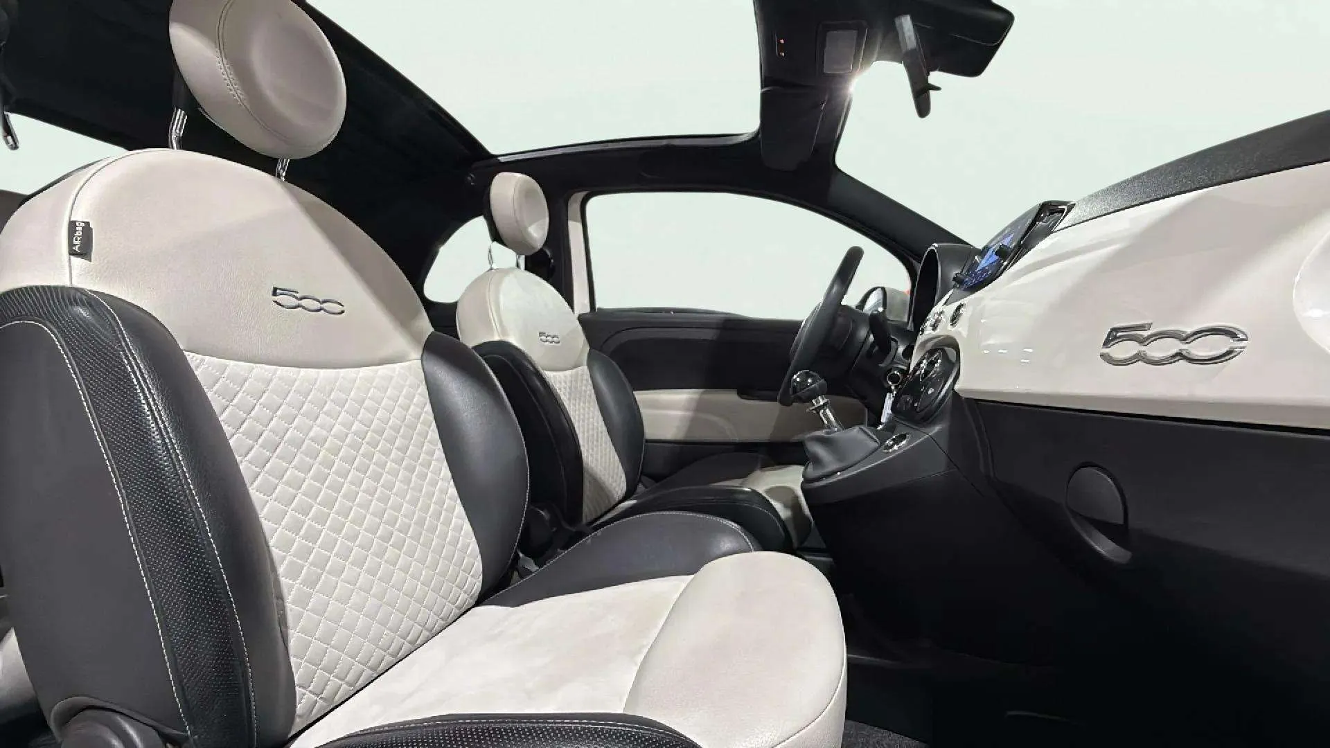 Fiat 500 Club 1.0 Hybrid - foto 16