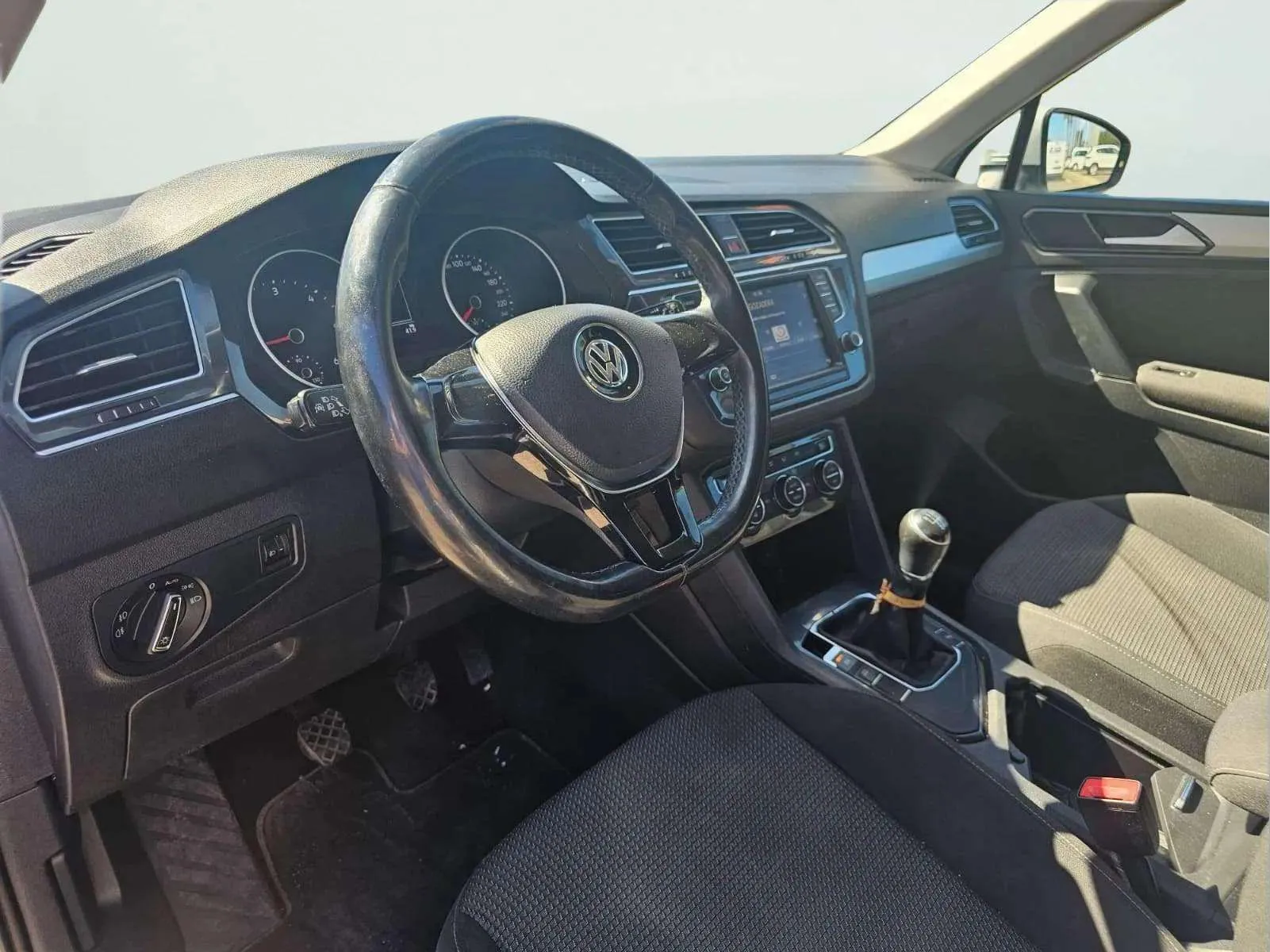 Volkswagen Tiguan Advance 2.0 TDI - foto 9
