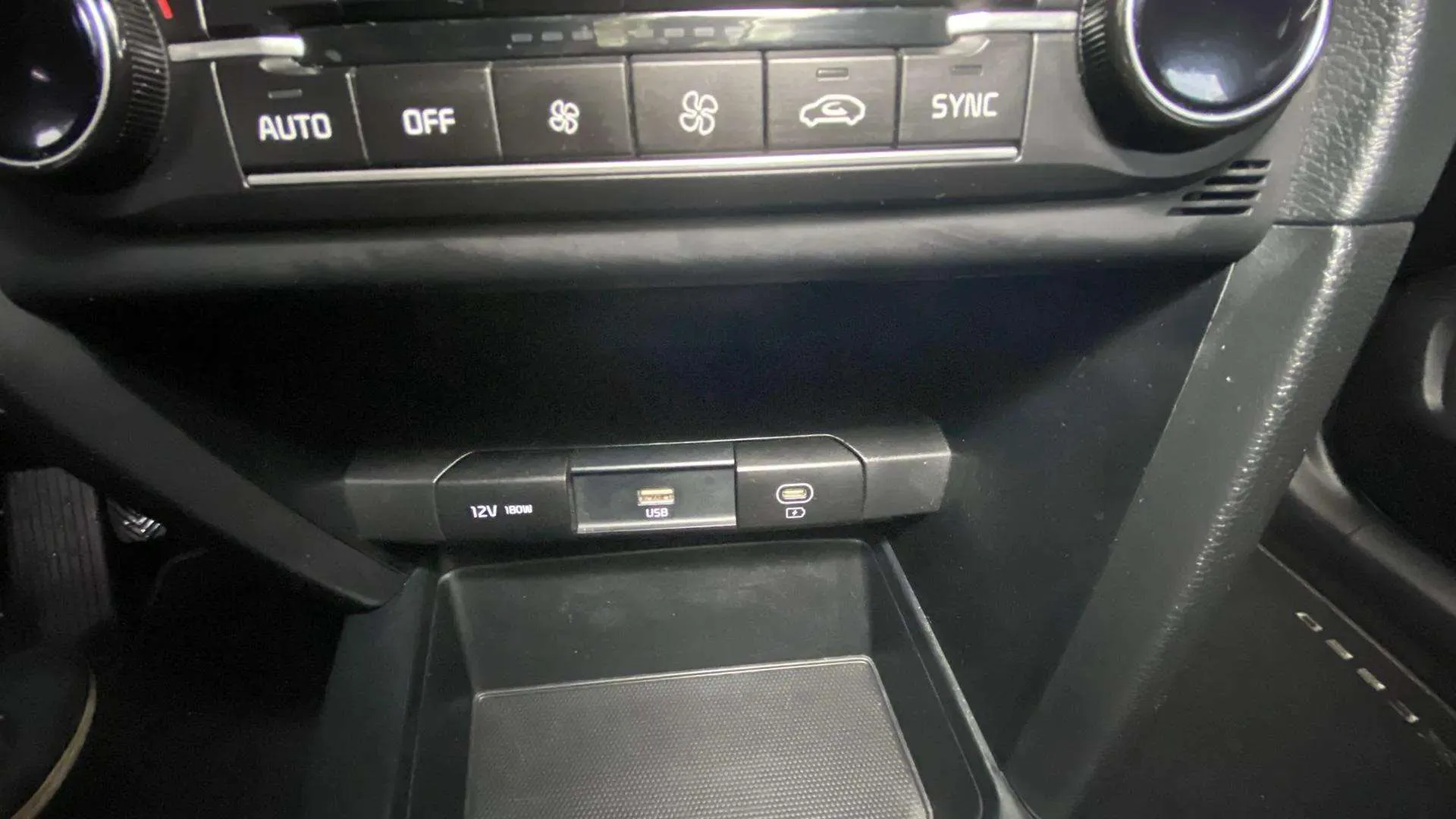 Kia XCeed 1.0 T-GDi Concept - foto 28
