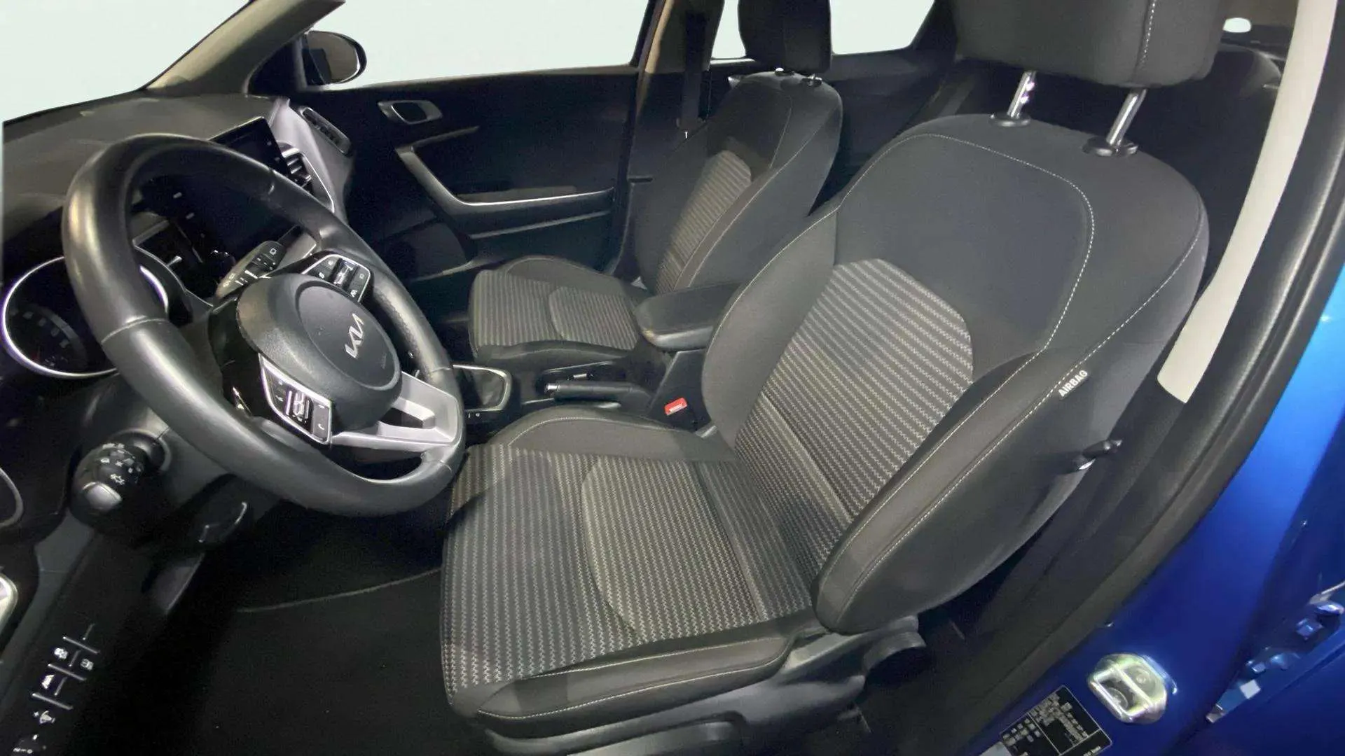 Kia XCeed 1.0 T-GDi Concept - foto 16