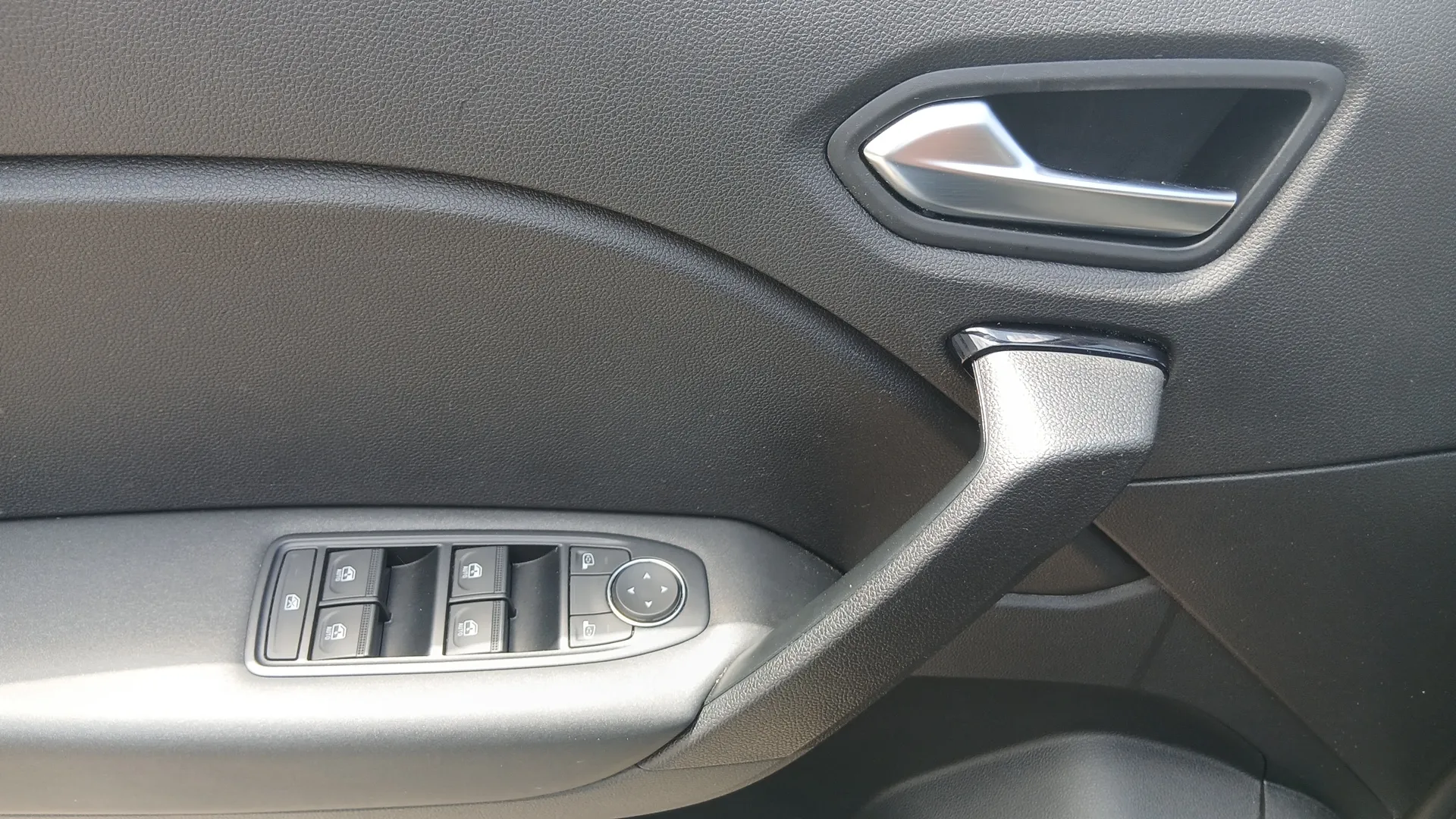 Renault Captur evolution E-Tech PHEV - foto 15