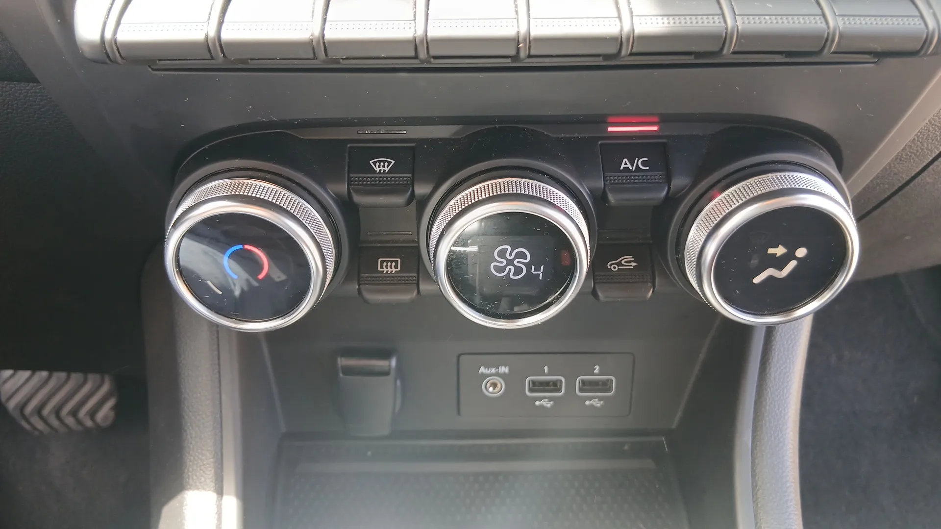 Renault Captur evolution E-Tech PHEV - foto 20