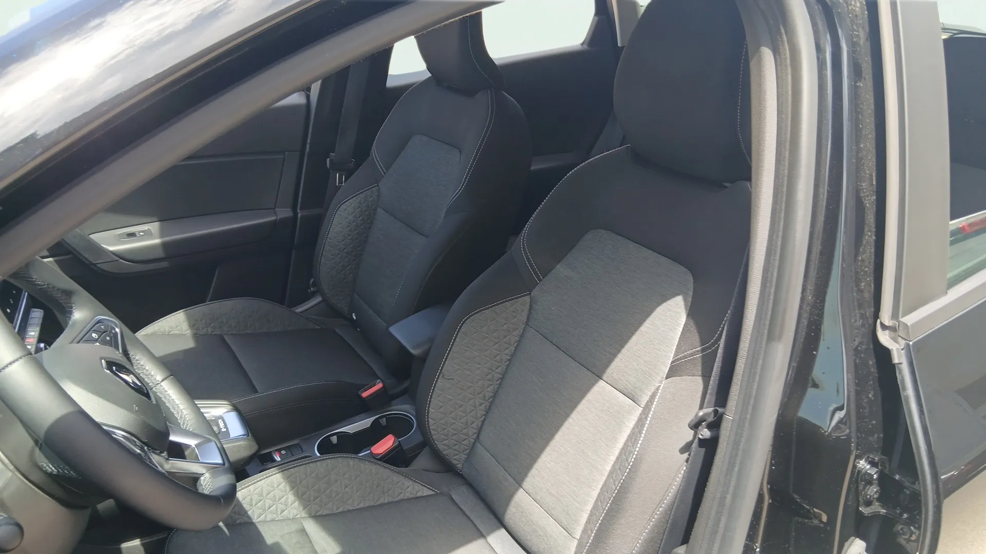 Renault Captur evolution E-Tech PHEV - foto 10