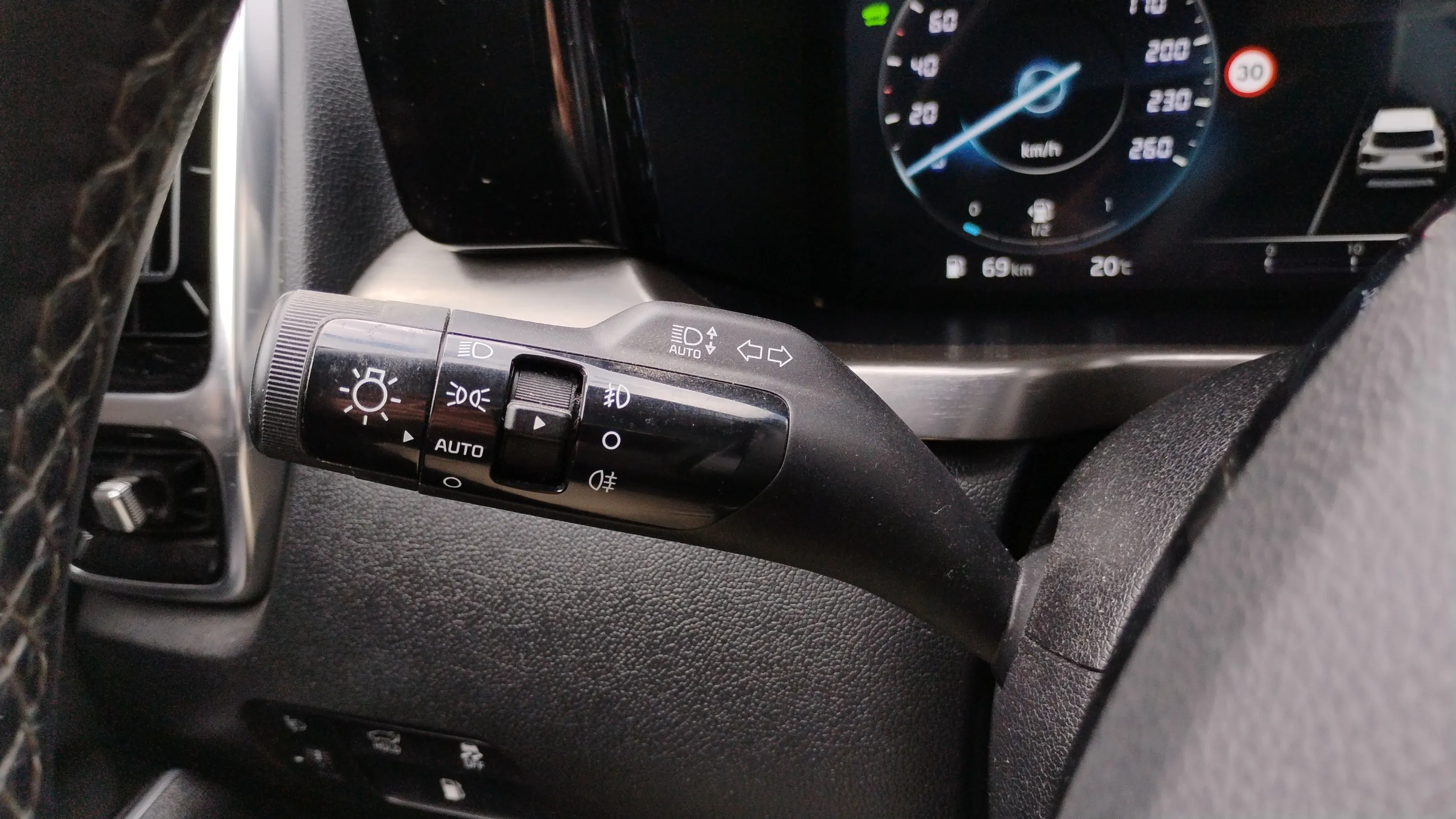 Kia Sorento 1.6 T-GDi PHEV Emotion 4x4 7pl - foto 34