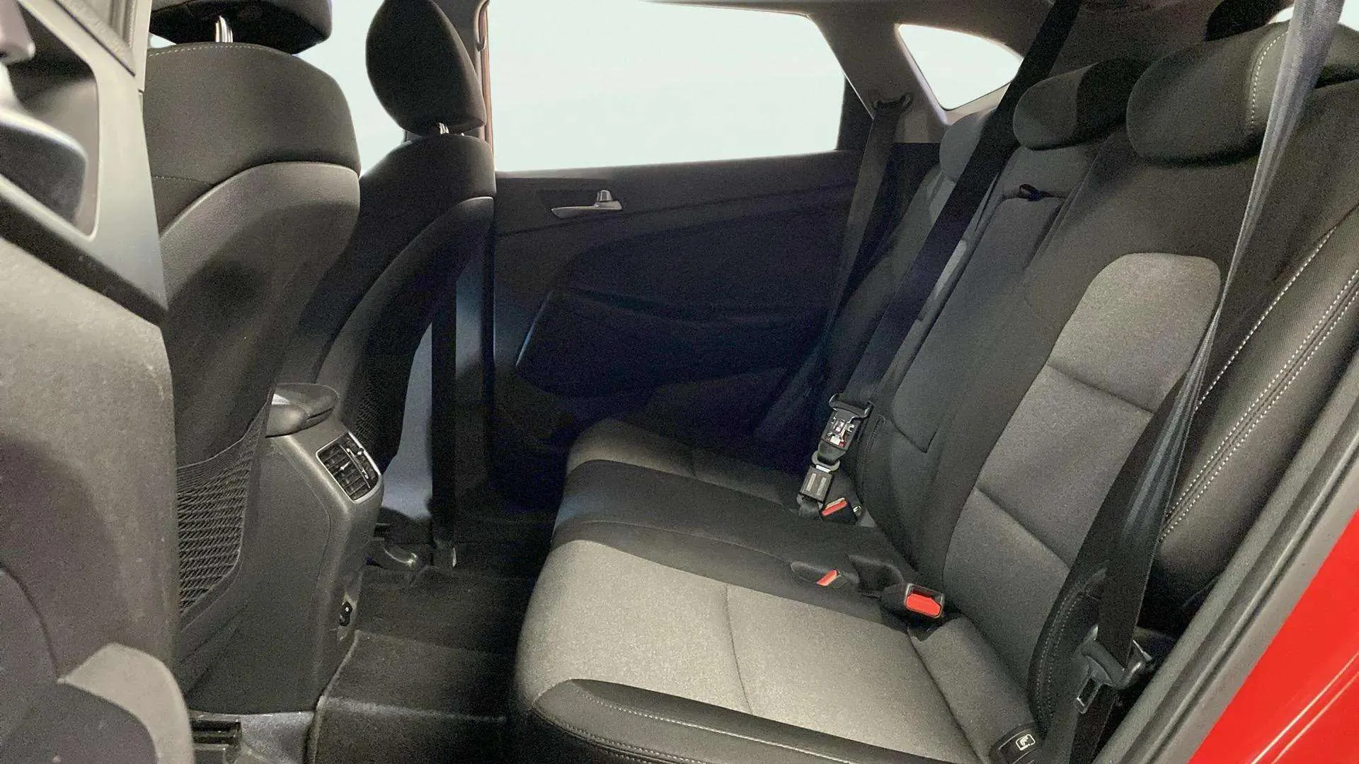Hyundai Tucson 1.6 CRDi 48V SLE Sky 4x2 - foto 11