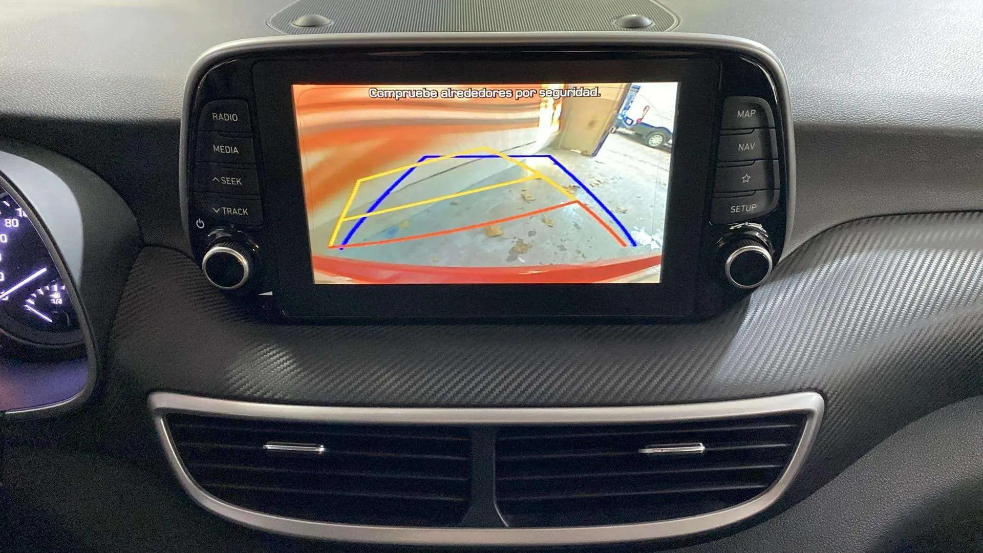 Hyundai Tucson 1.6 CRDi 48V SLE Sky 4x2 - foto 16