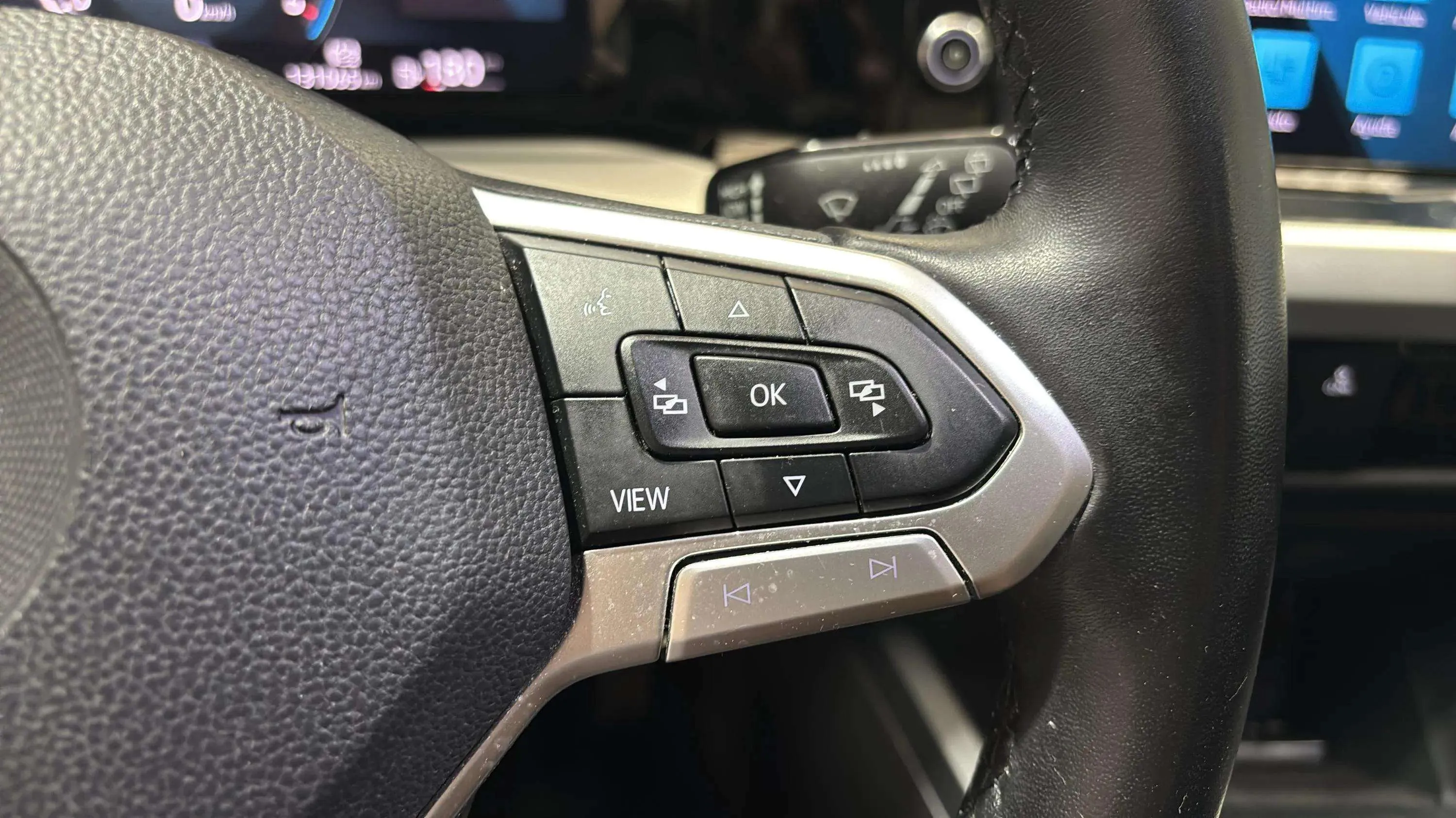 Volkswagen Golf 2.0 TDI - foto 12
