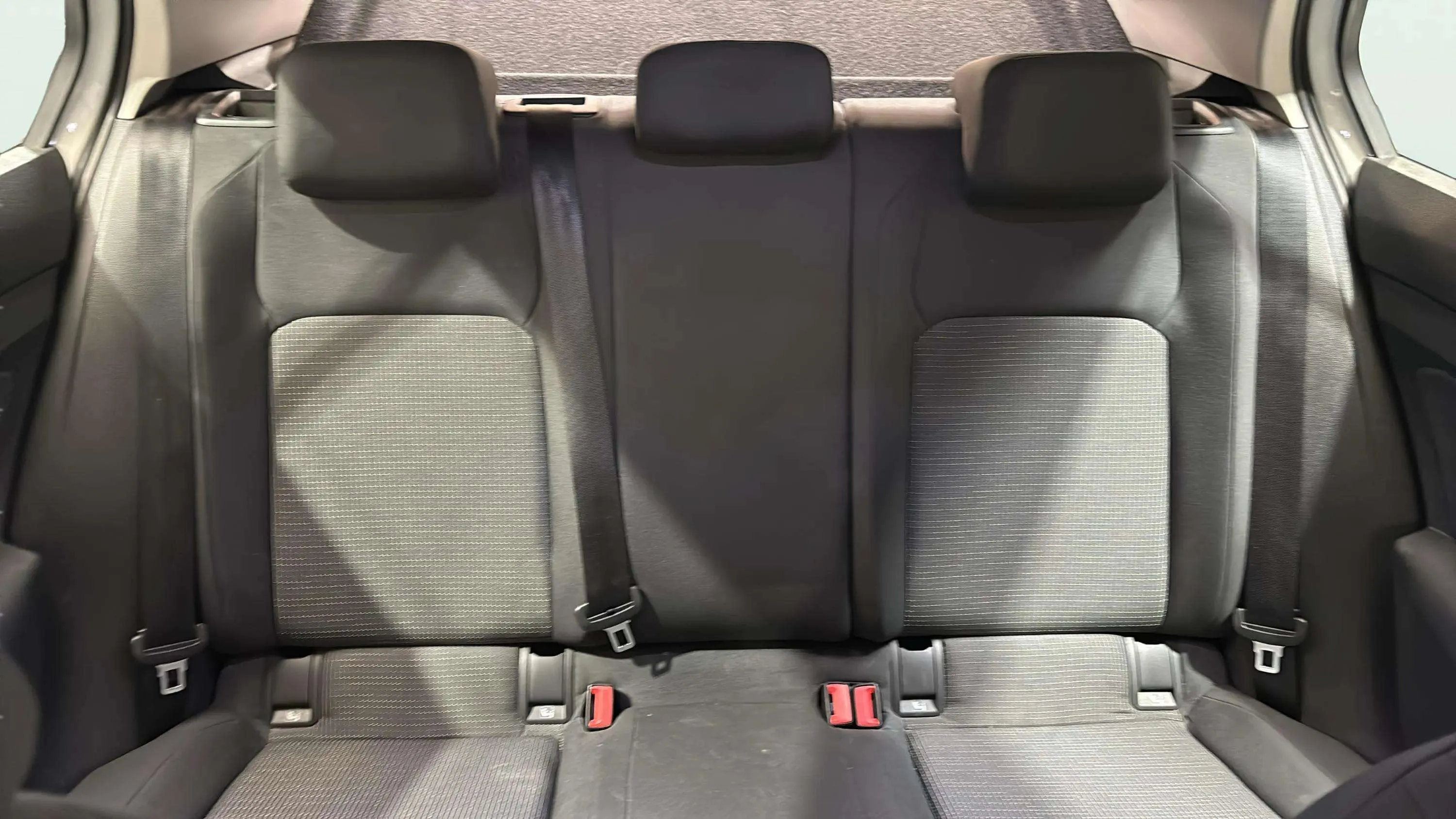 Volkswagen Golf 2.0 TDI - foto 21