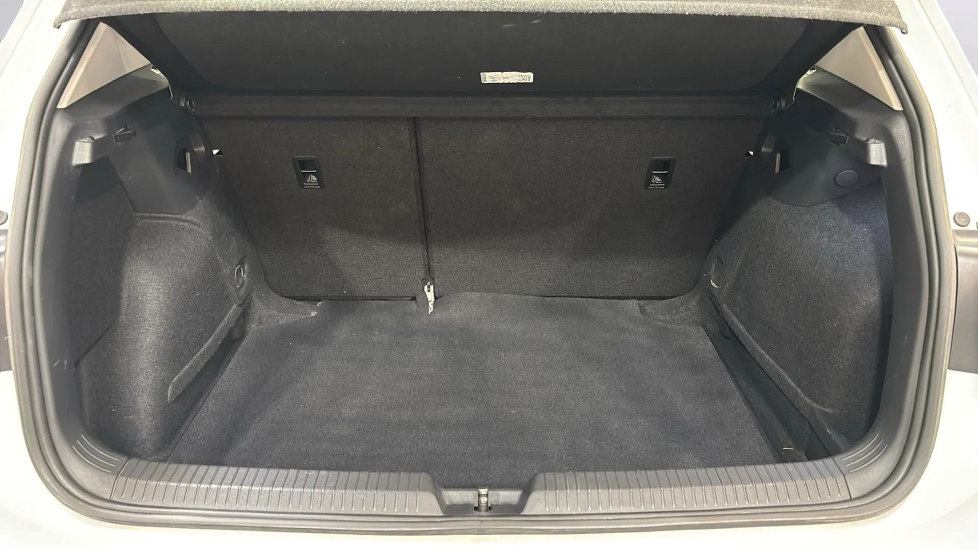 Volkswagen Golf 2.0 TDI - foto 9