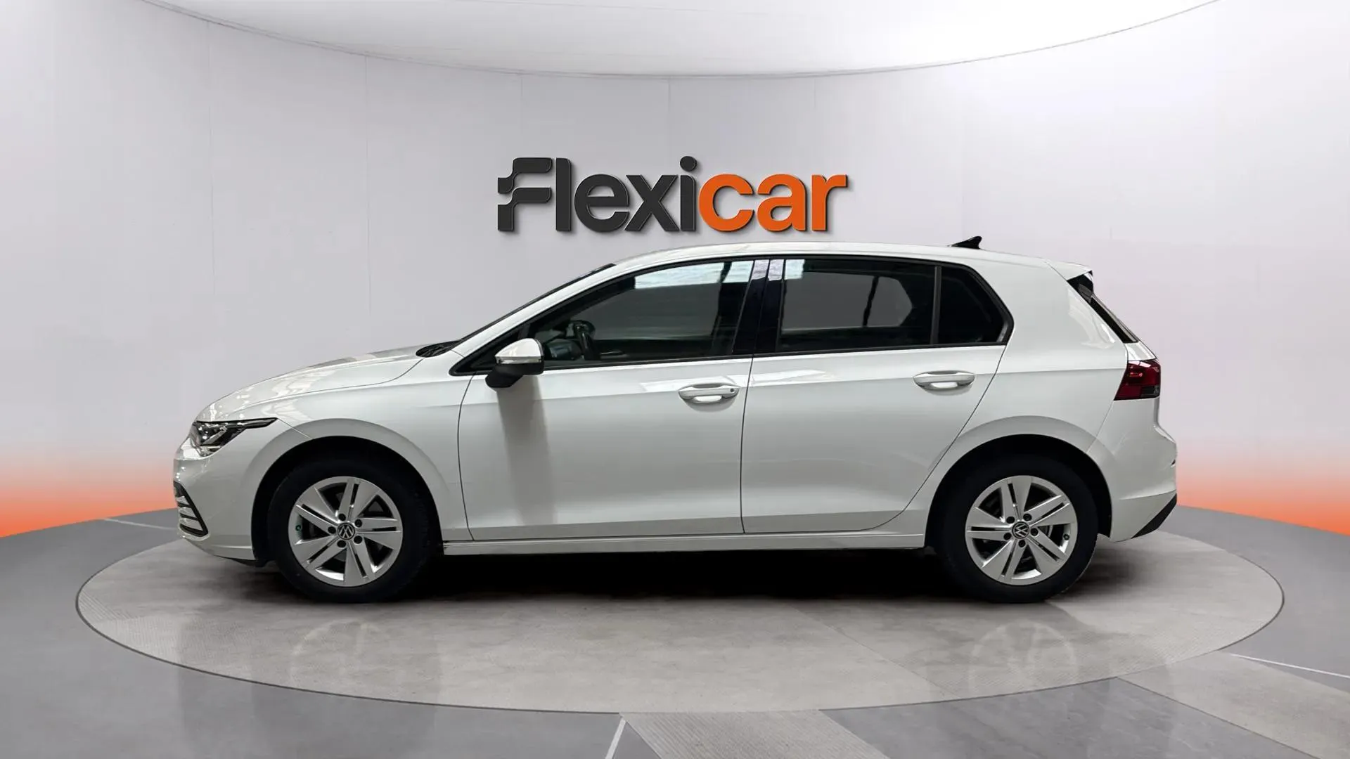 Volkswagen Golf 2.0 TDI - foto 4
