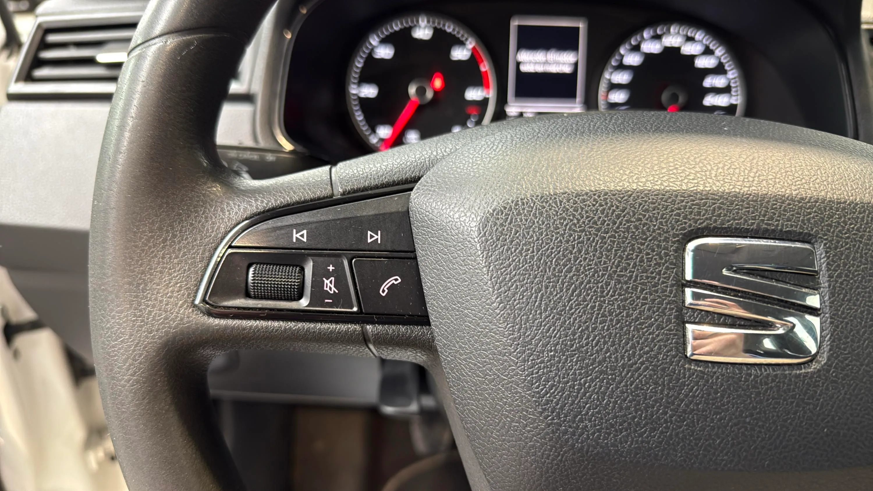 SEAT Arona 1.6 TDI Style Ecomotive - foto 20