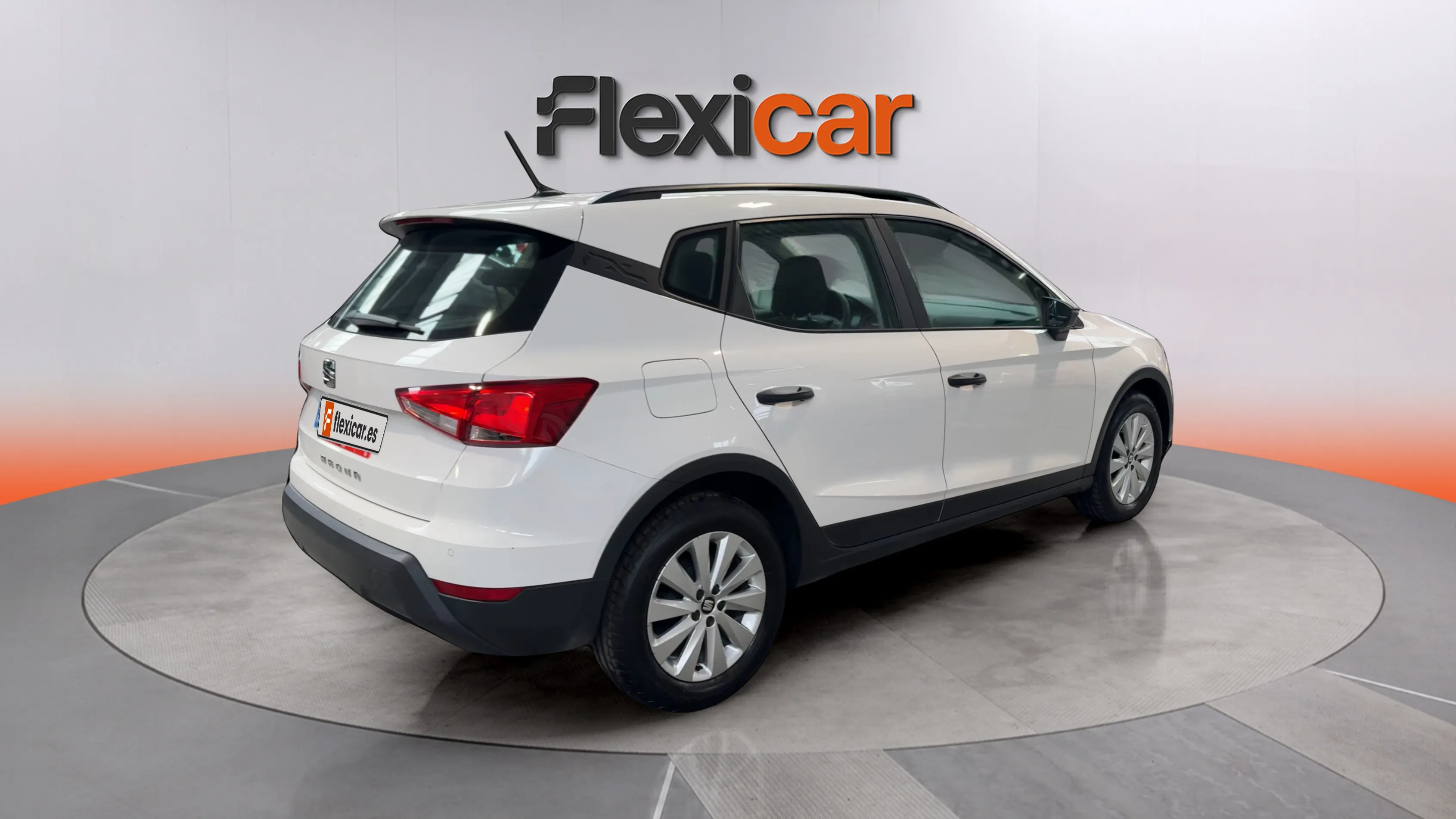 SEAT Arona 1.6 TDI Style Ecomotive - foto 7