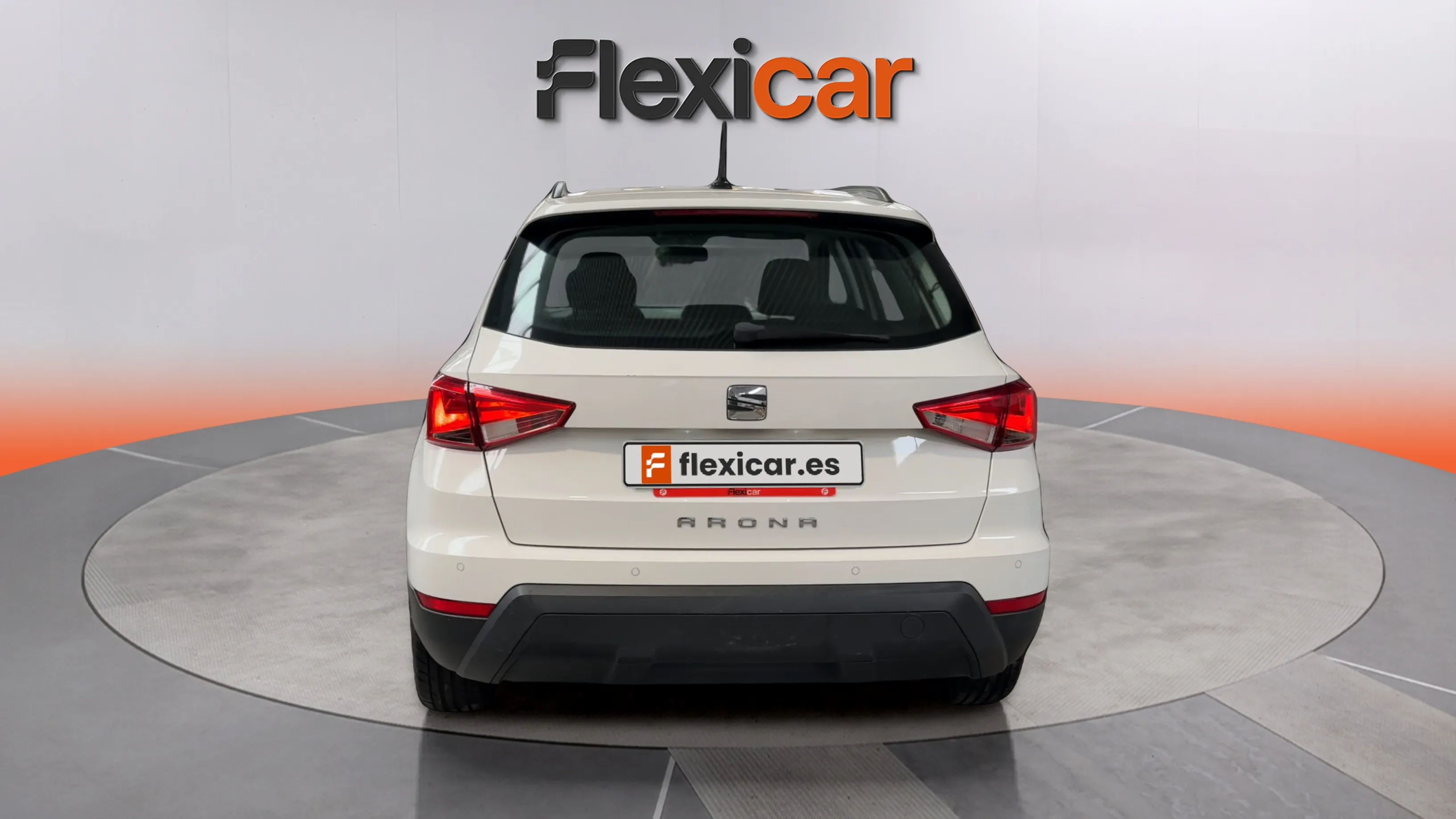SEAT Arona 1.6 TDI Style Ecomotive - foto 6