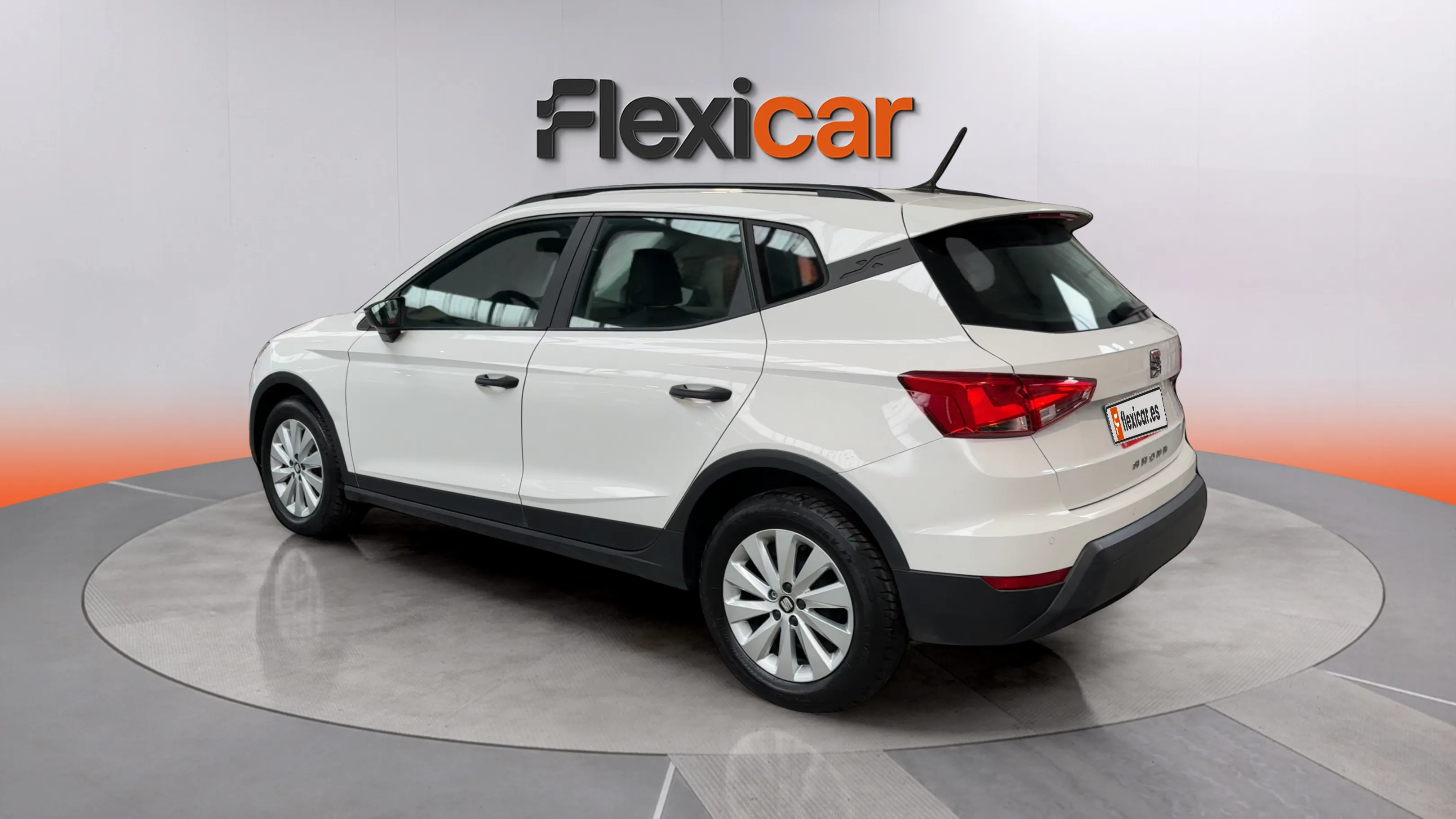 SEAT Arona 1.6 TDI Style Ecomotive - foto 5