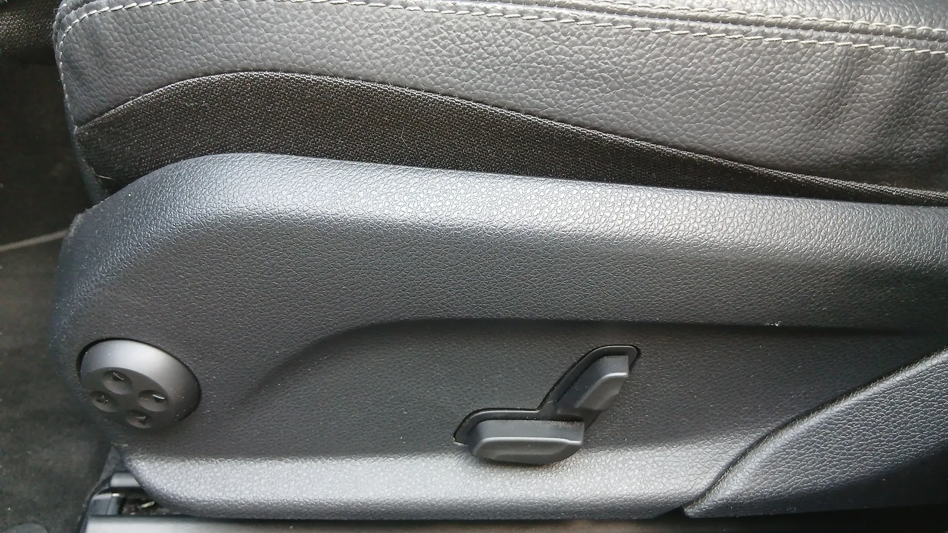 Mercedes-Benz GLC 300 de 4MATIC - foto 30