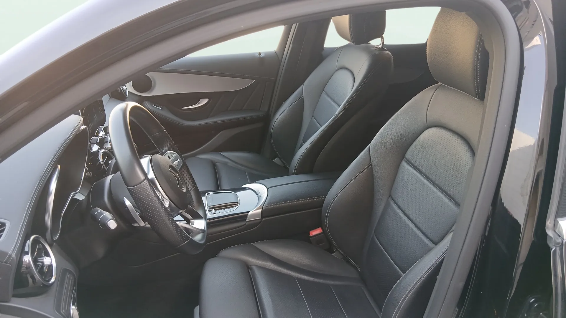 Mercedes-Benz GLC 300 de 4MATIC - foto 16