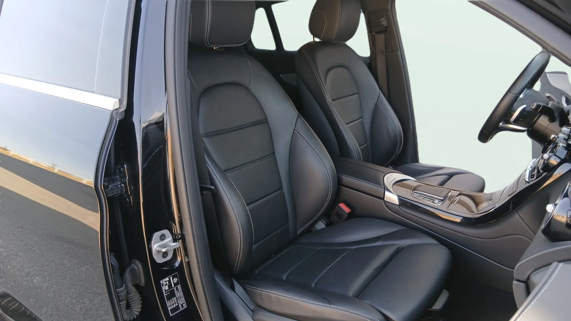 Mercedes-Benz GLC 300 de 4MATIC - foto 17
