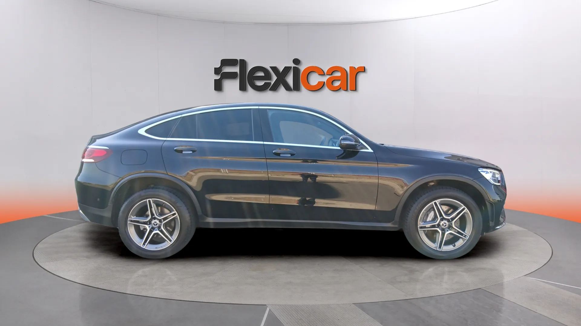 Mercedes-Benz GLC 300 de 4MATIC - foto 2
