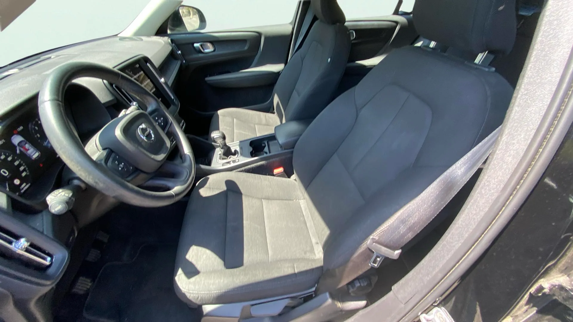 Volvo XC40 1.5 T2 Inscription - foto 14