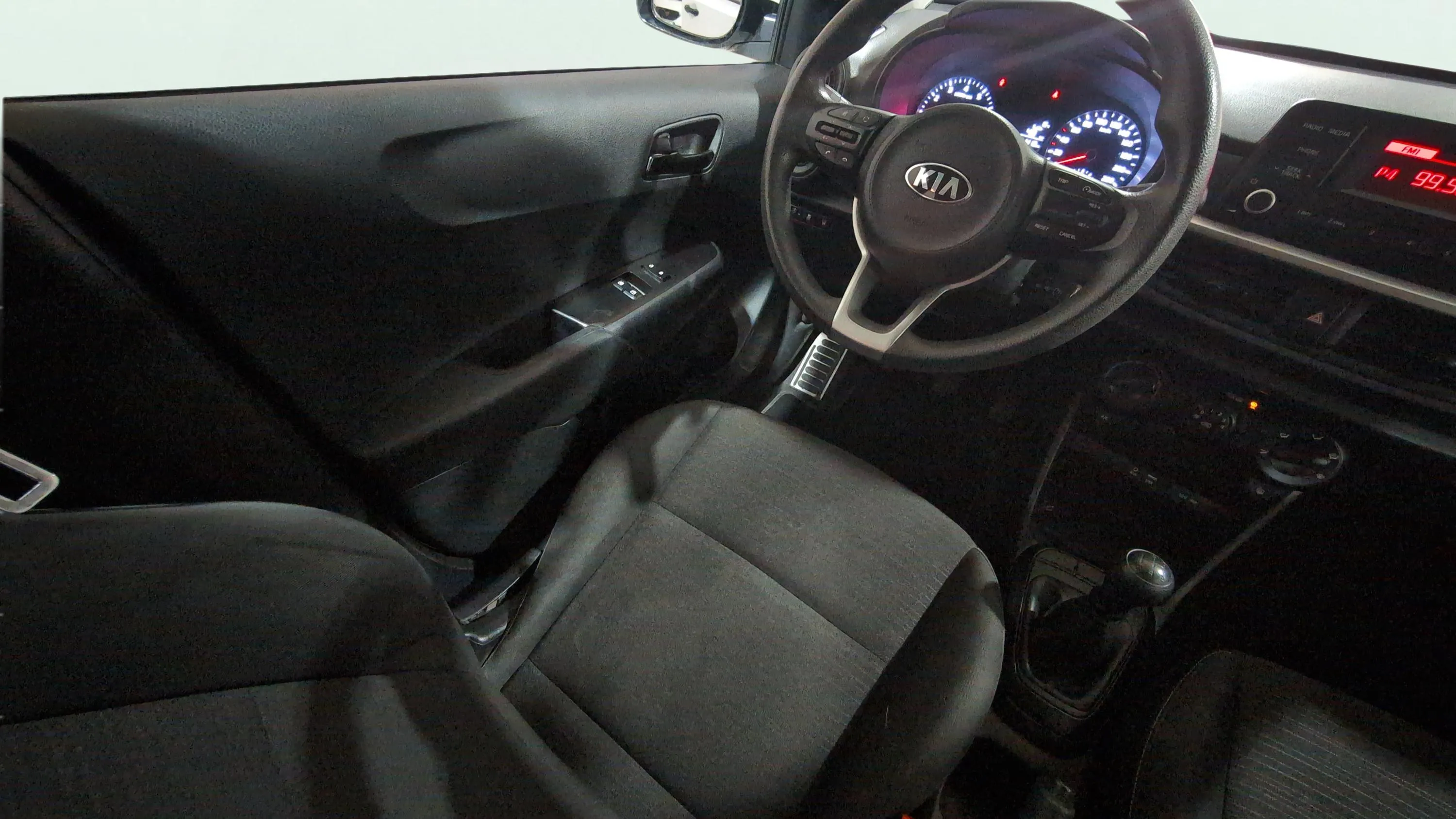 Kia Picanto 1.0 Cvvt Concept (Pack Comfort) - foto 9