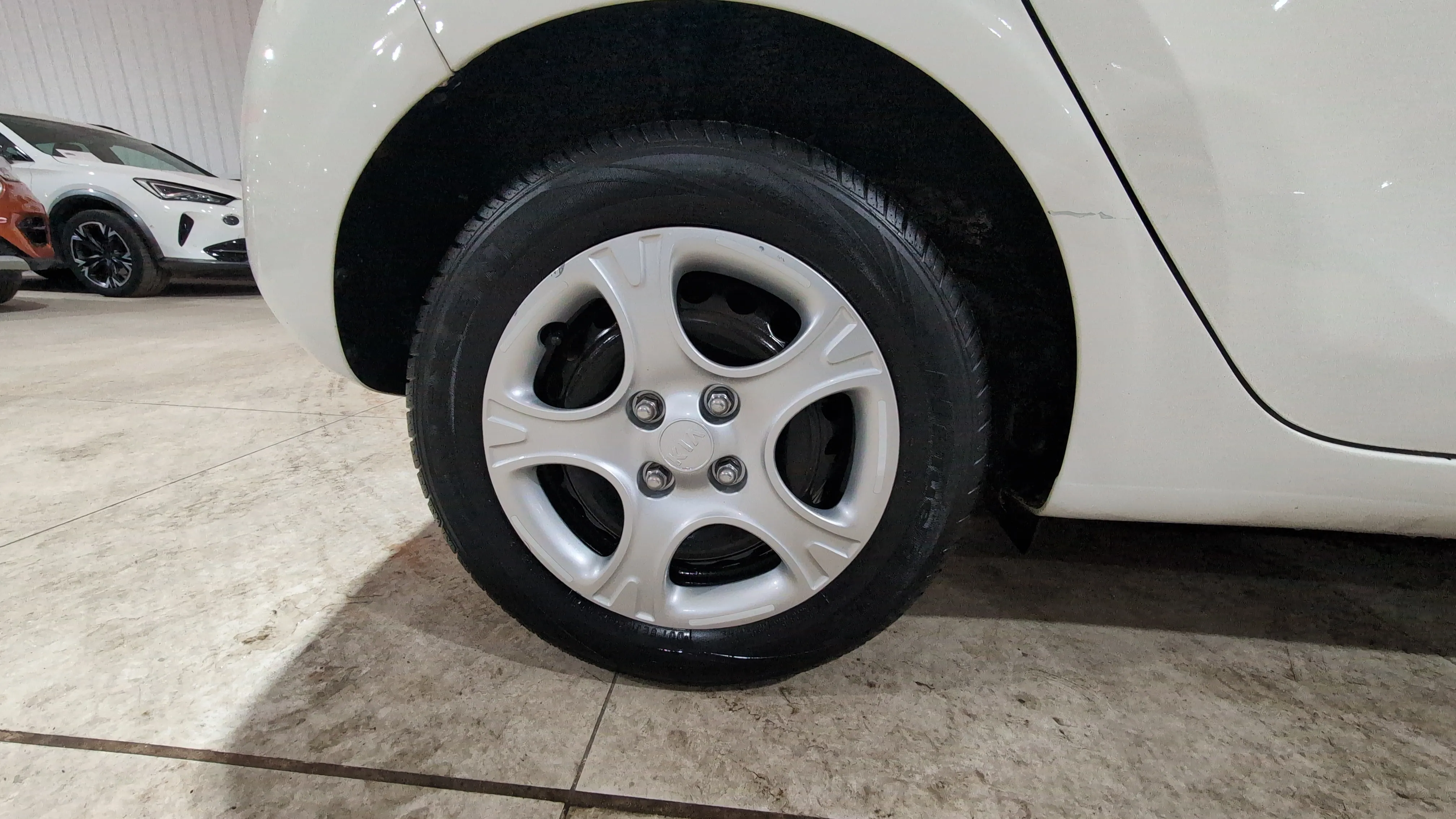 Kia Picanto 1.0 Cvvt Concept (Pack Comfort) - foto 19