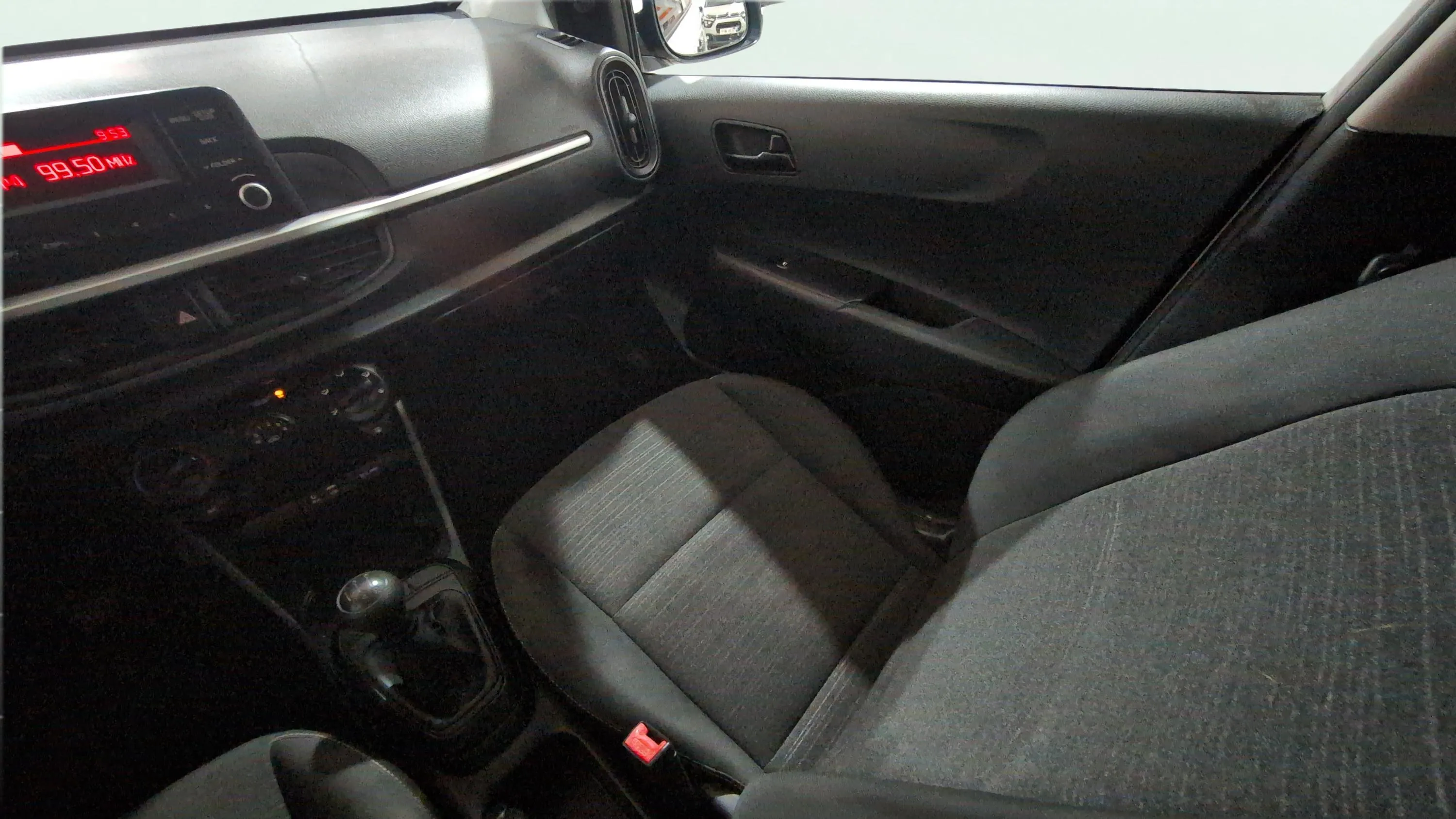 Kia Picanto 1.0 Cvvt Concept (Pack Comfort) - foto 11