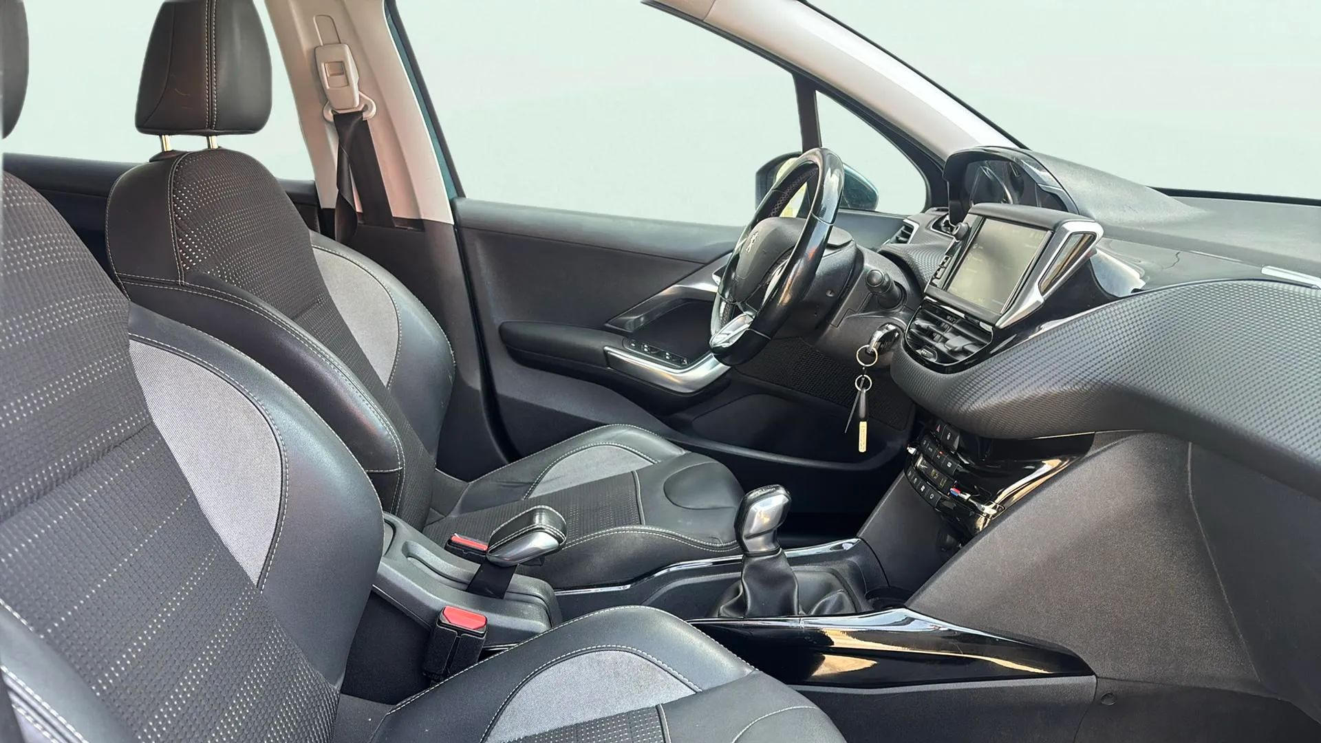 Peugeot 2008 Allure 1.6 BlueHDi - foto 13