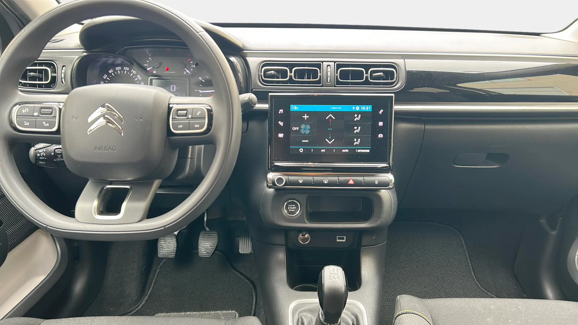 Citroën C3 PureTech Shine - foto 16