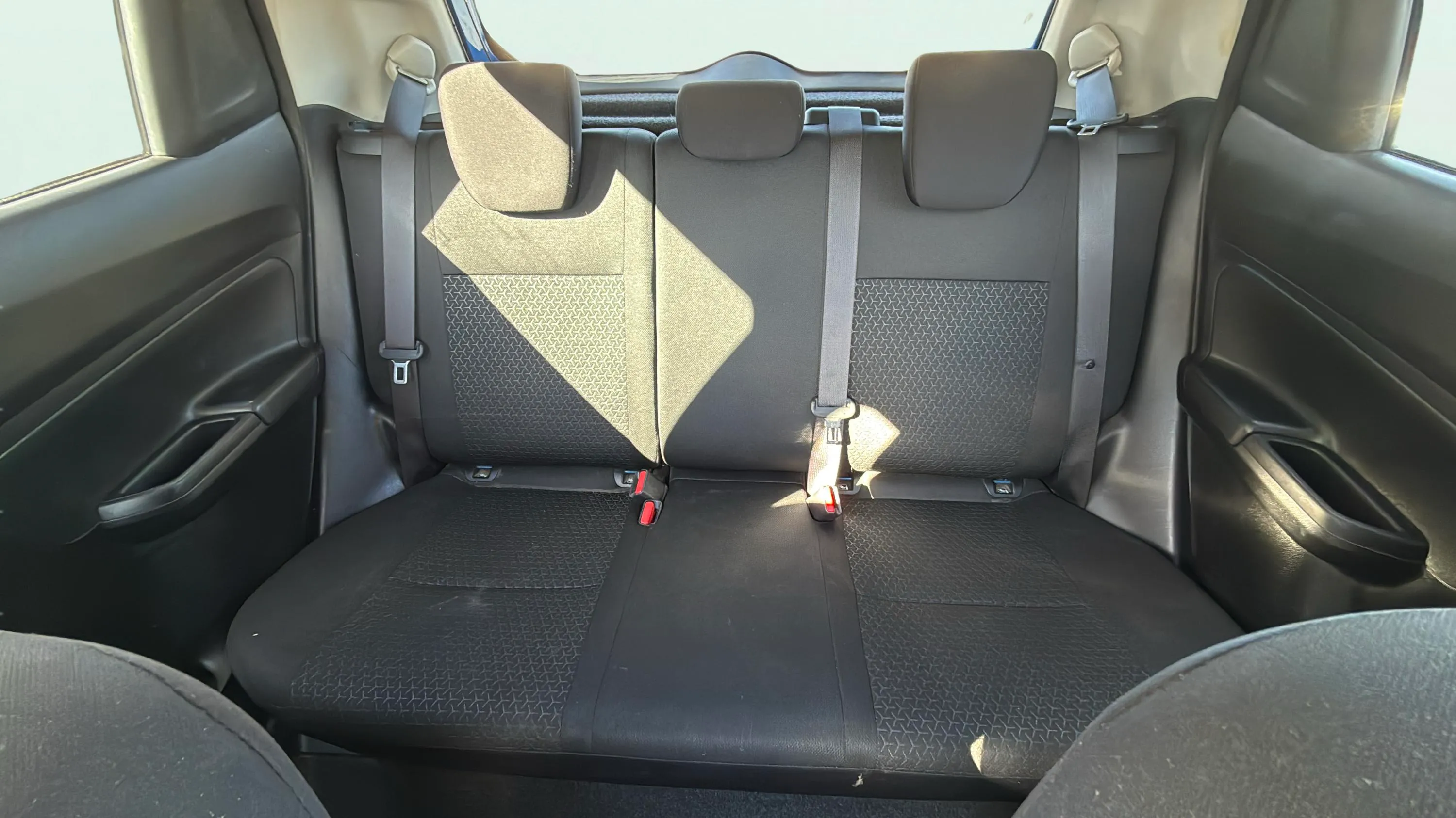 Suzuki Swift 1.0 GLE - foto 15