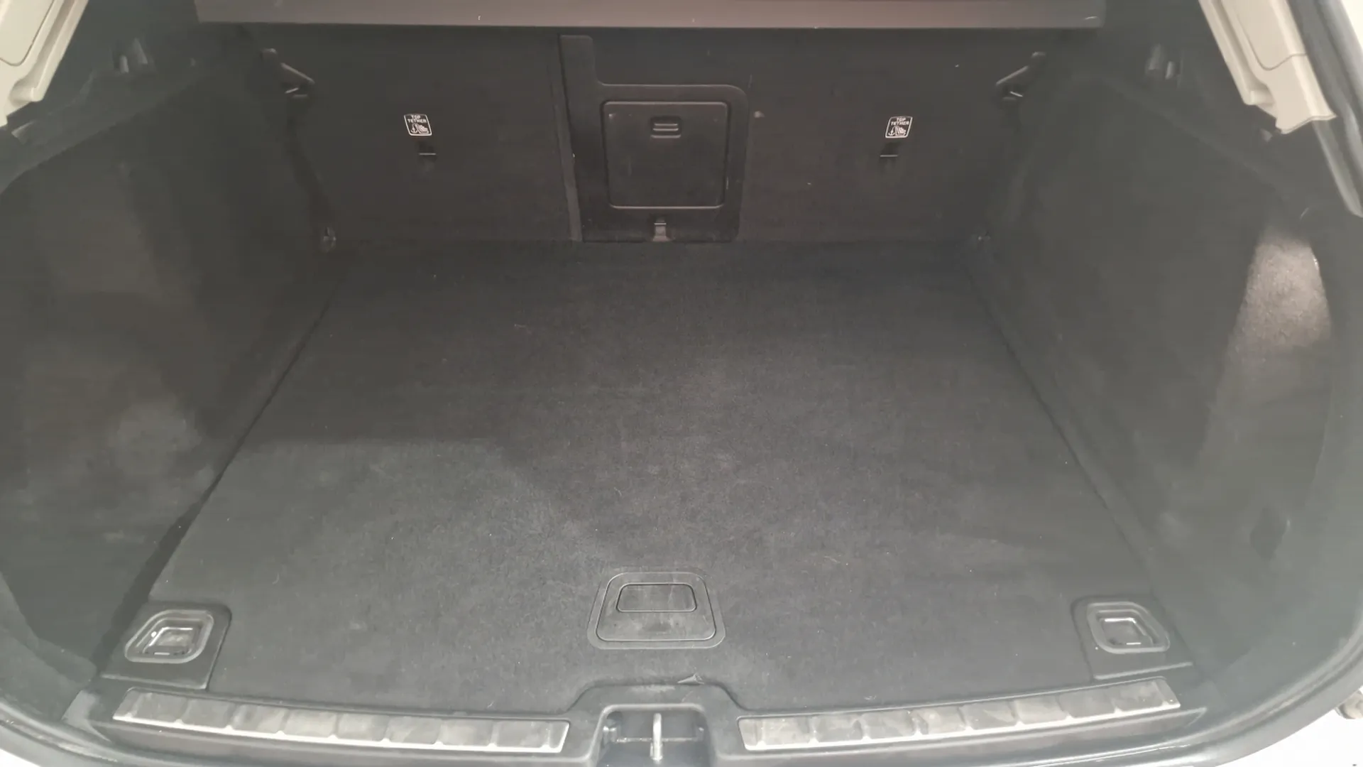 Volvo XC60 2.0 D4 AWD Inscription - foto 6