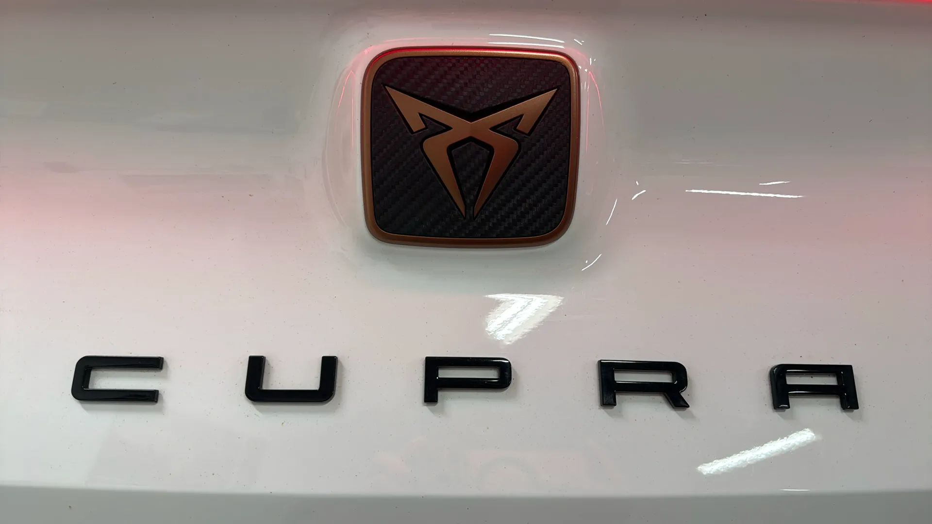 Cupra Formentor 2.0 TSI VZ 4Drive DSG - foto 9