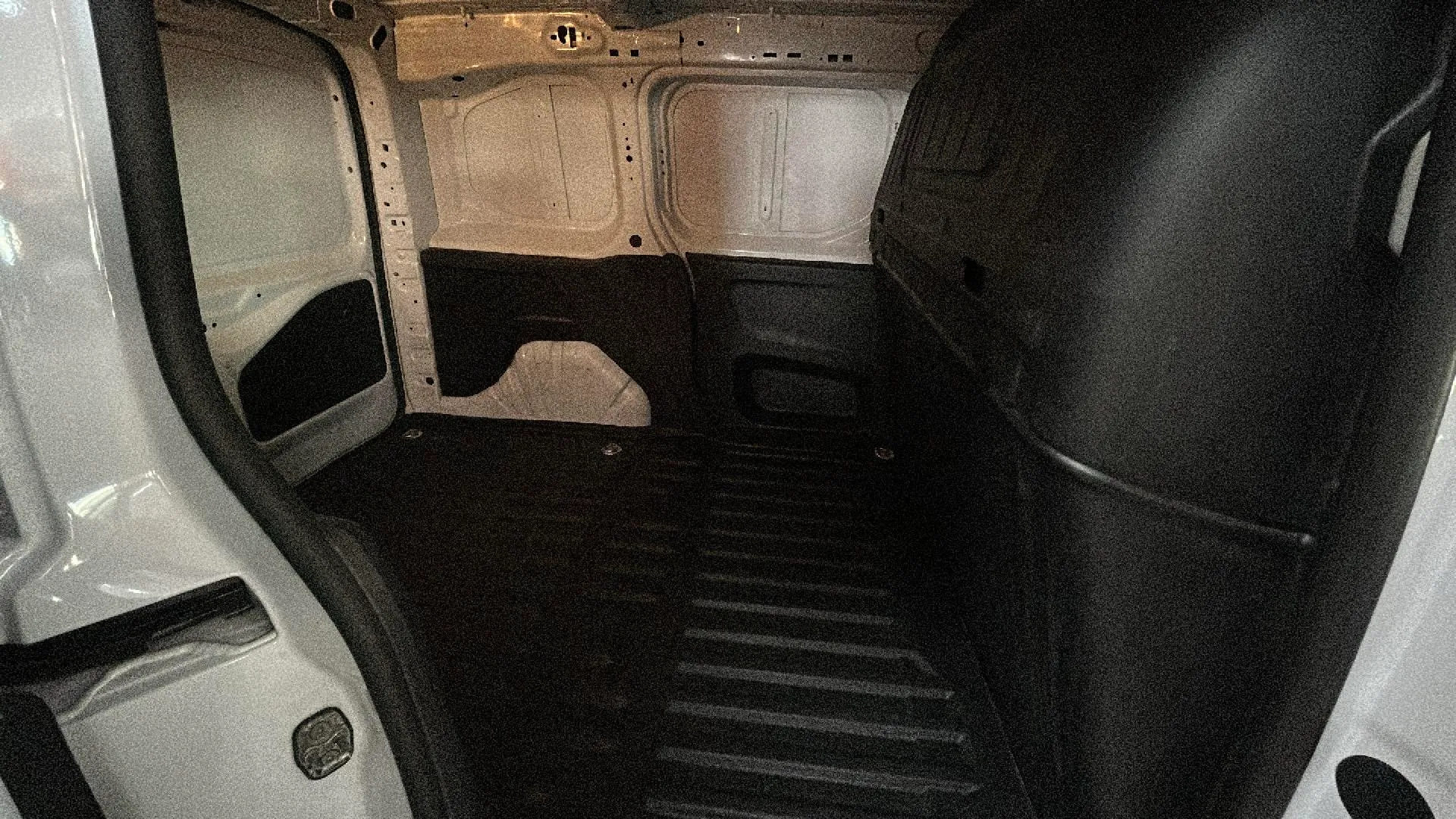 Peugeot Partner Standard 1000kg BlueHDi - foto 13