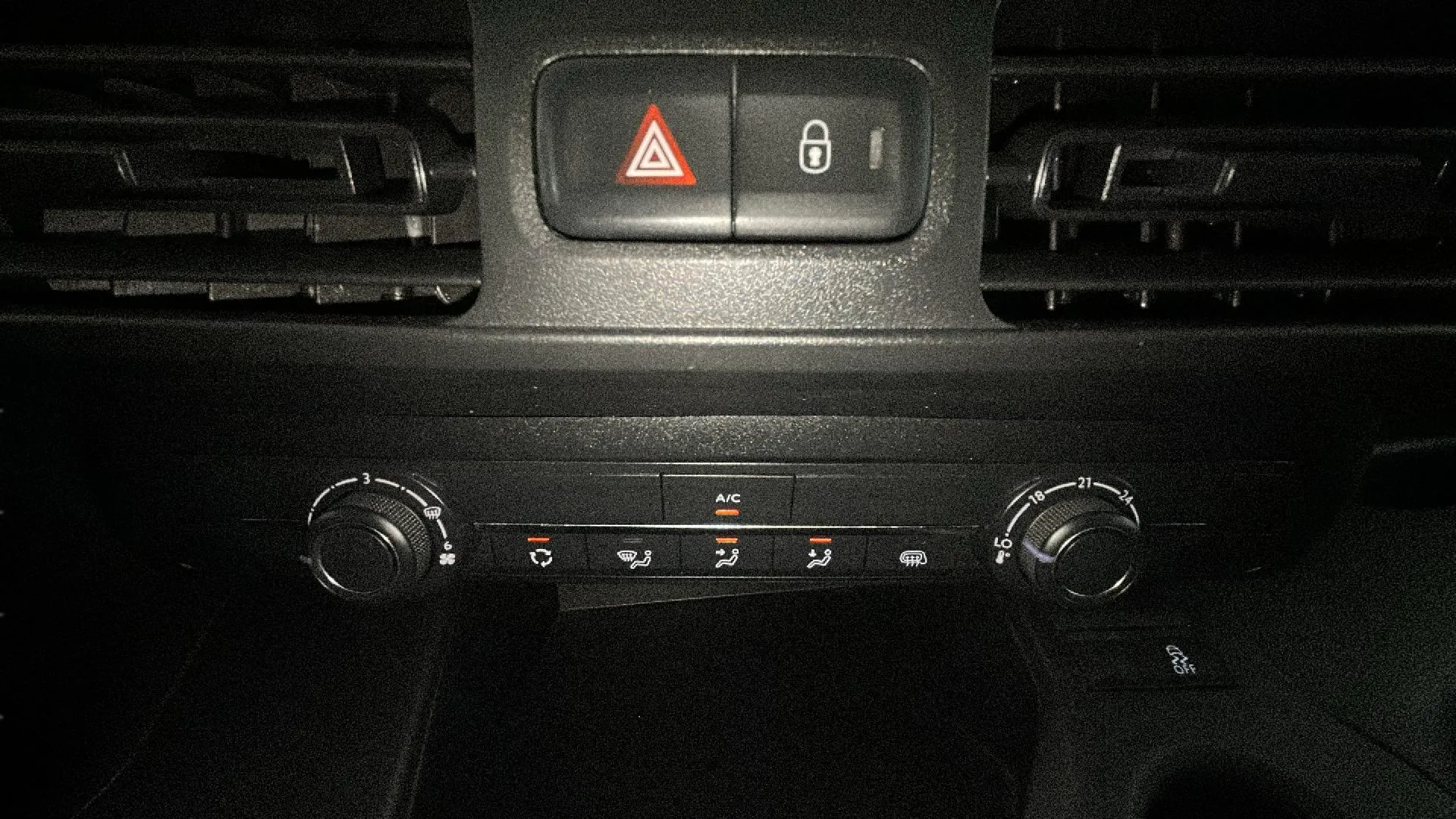 Peugeot Partner Standard 1000kg BlueHDi - foto 23