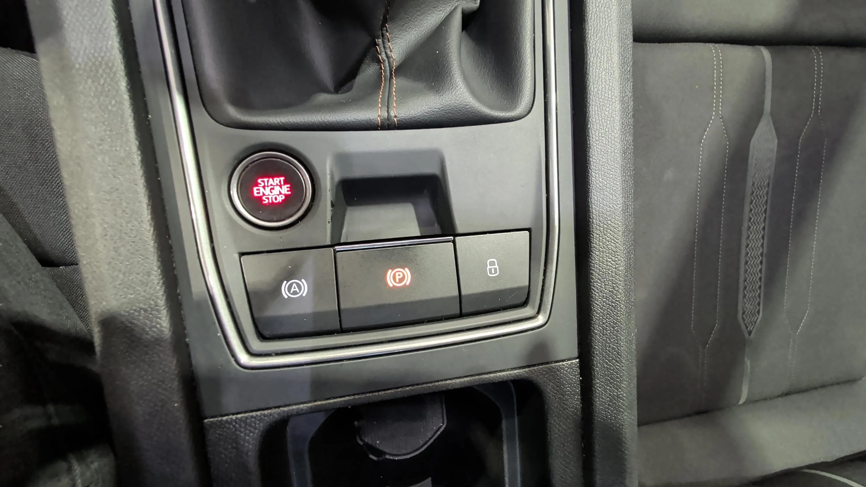 Cupra Formentor 1.5 TSI - foto 18